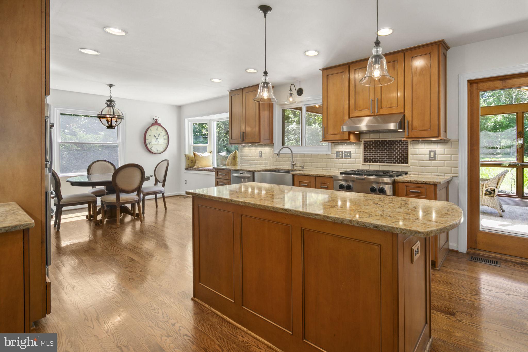 LEWIS PARK - Residential