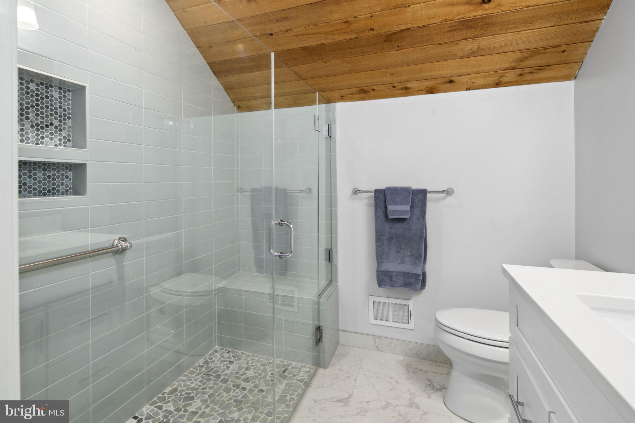 LEWIS PARK - Residential