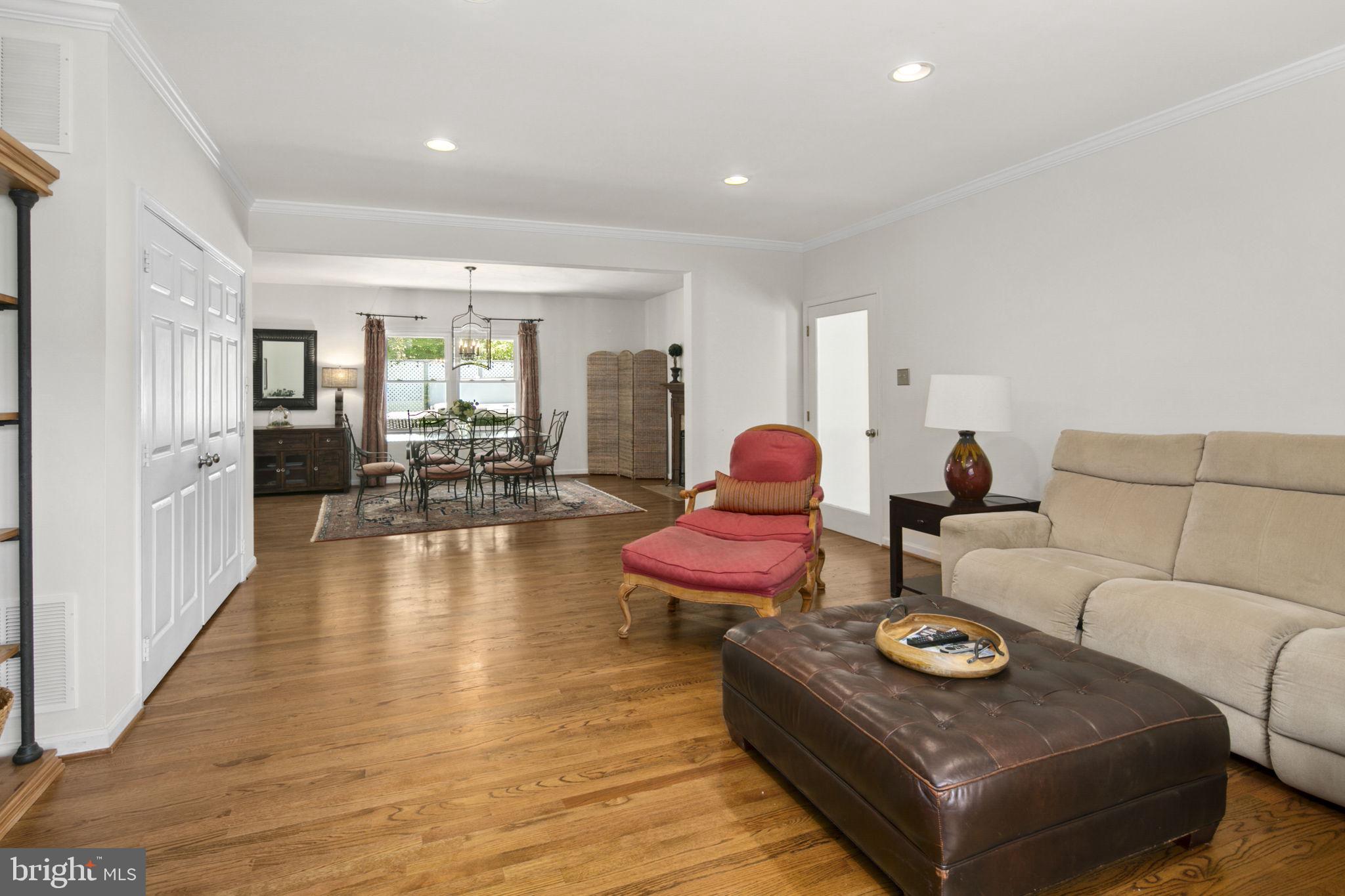 LEWIS PARK - Residential