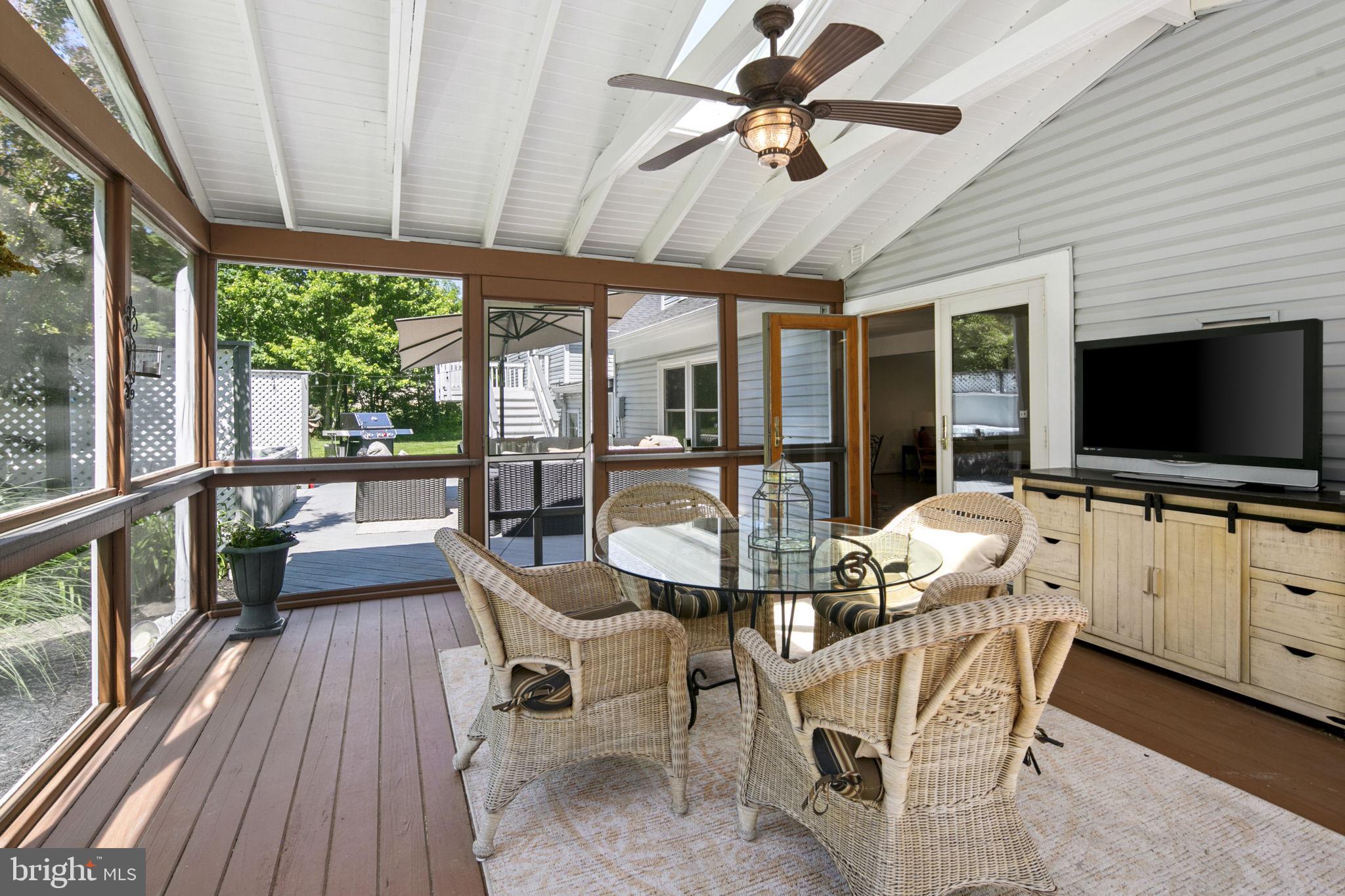 LEWIS PARK - Residential