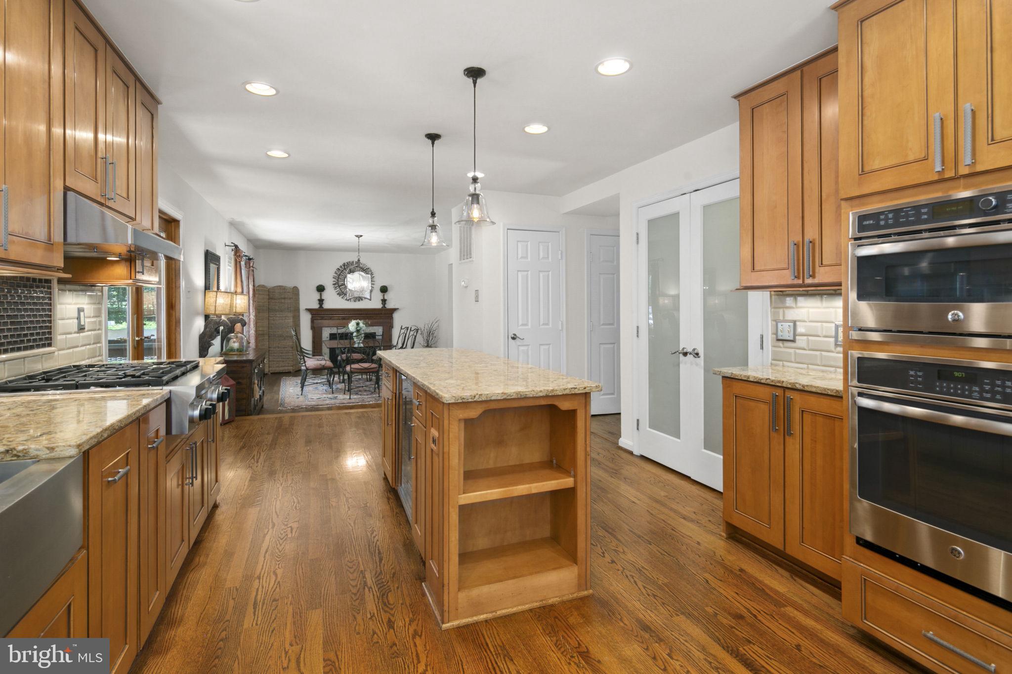 LEWIS PARK - Residential