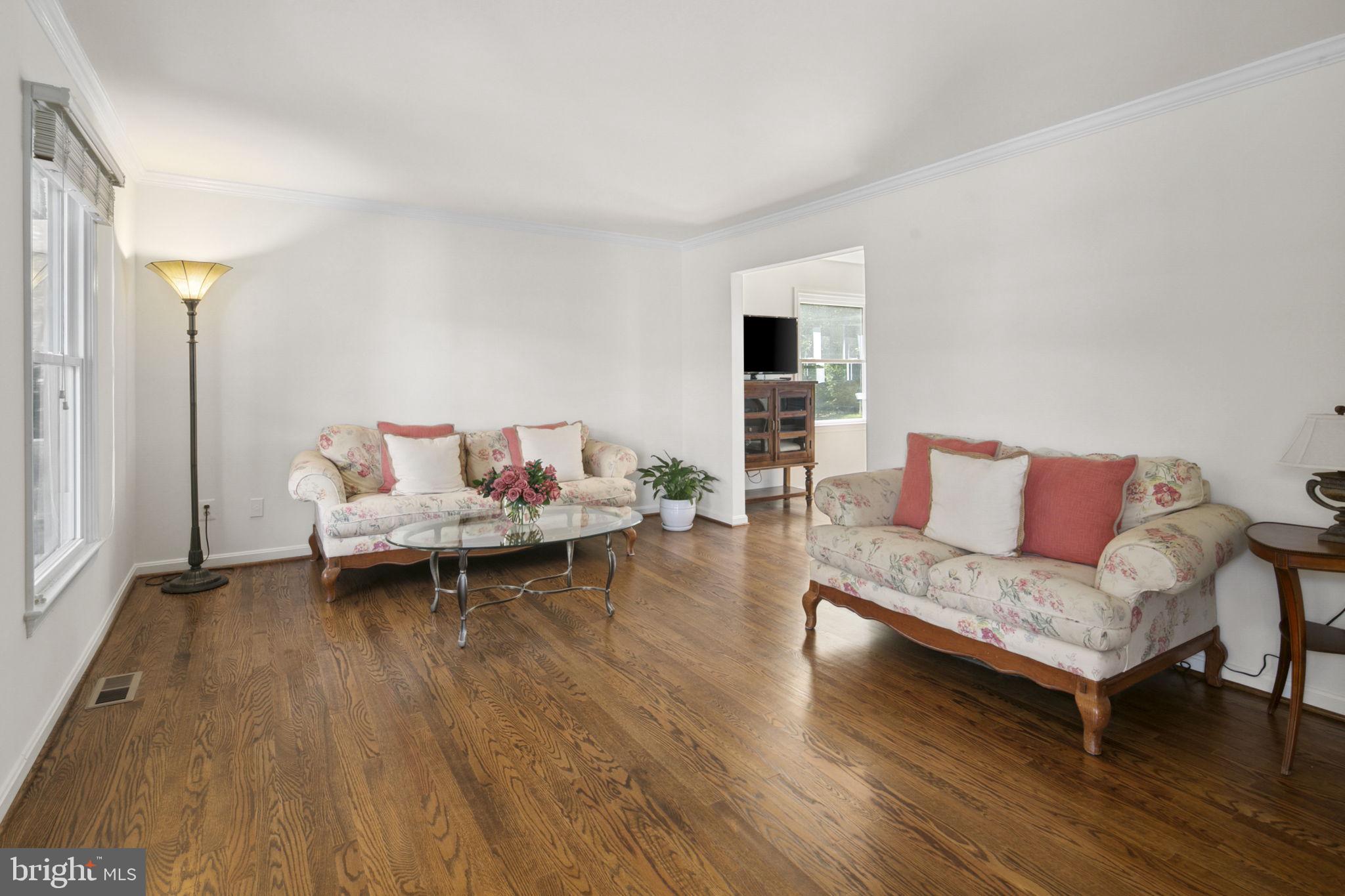 LEWIS PARK - Residential