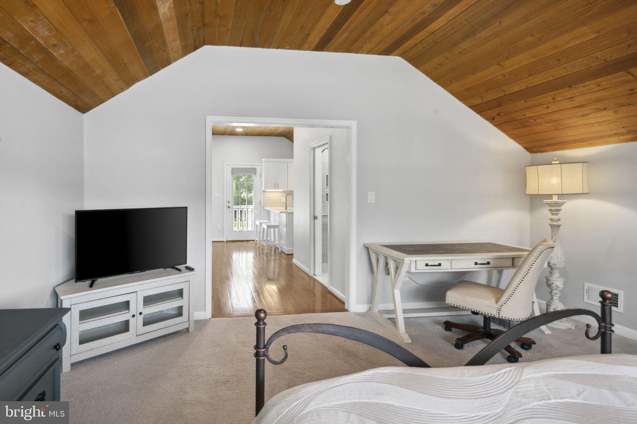 LEWIS PARK - Residential