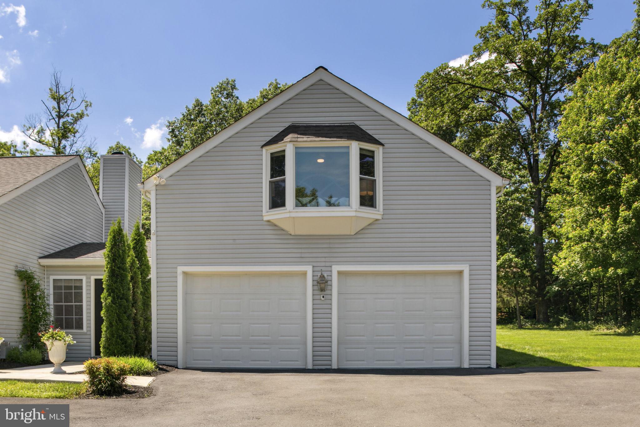 LEWIS PARK - Residential