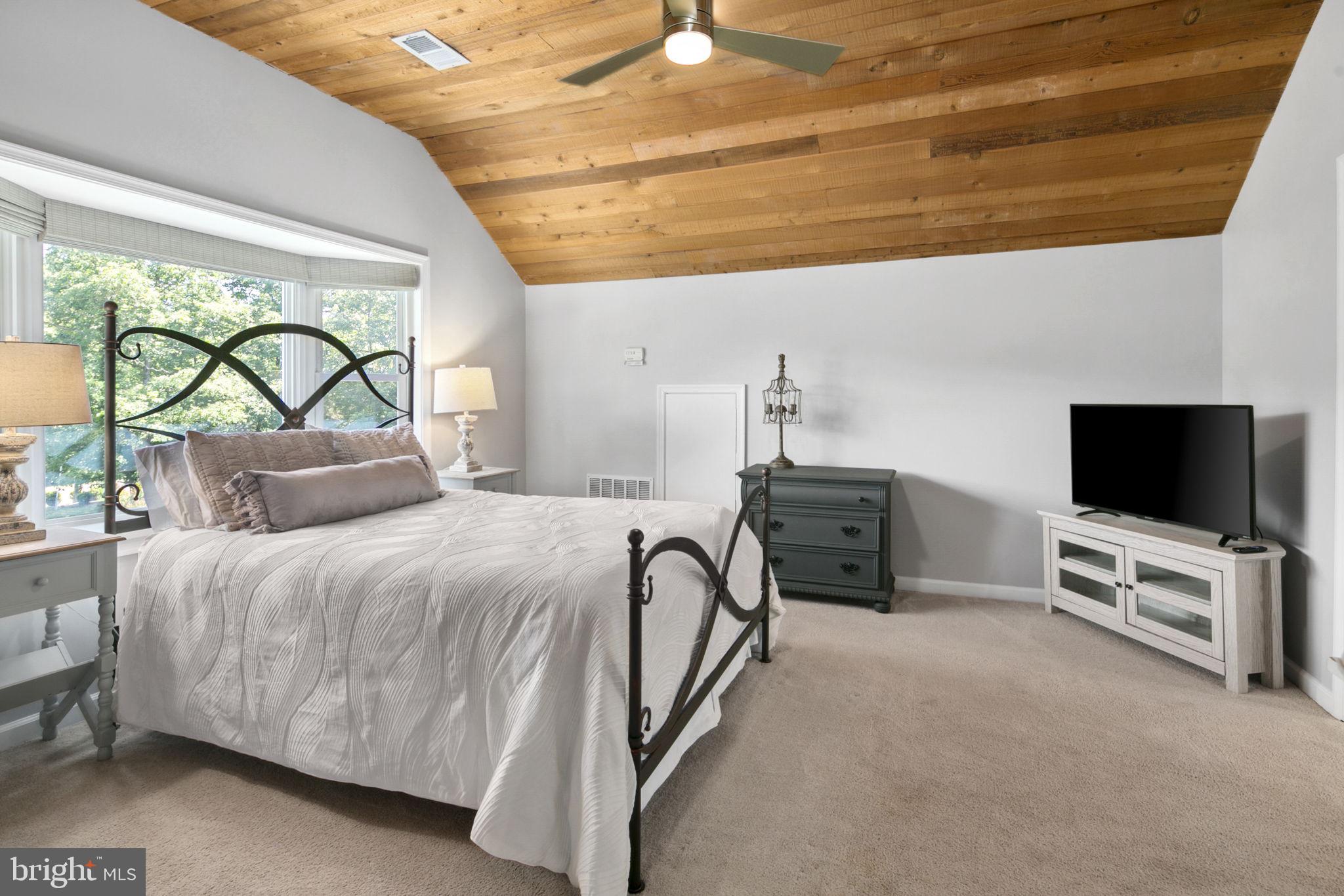 LEWIS PARK - Residential