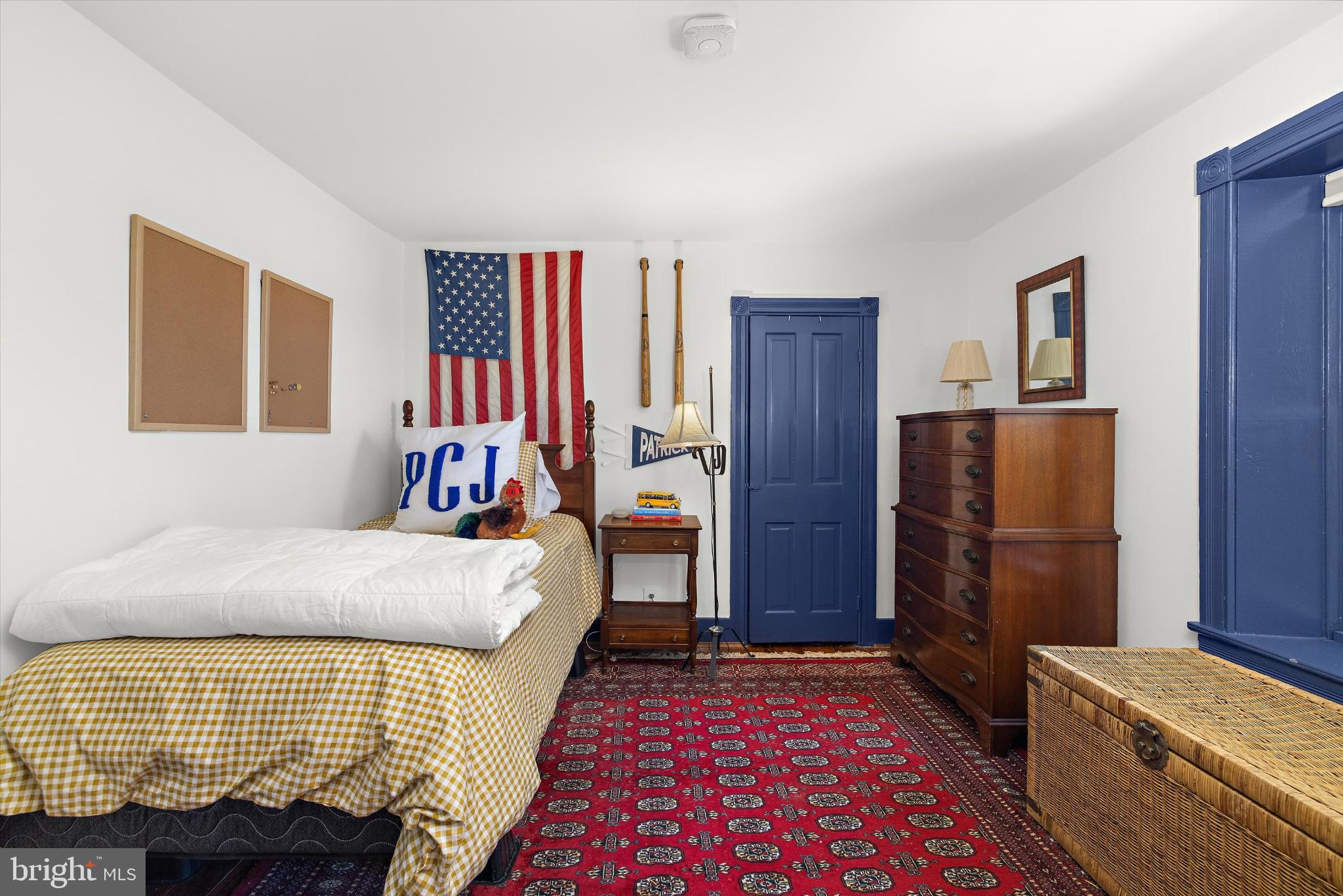 GRANNY BRANCH - Residential