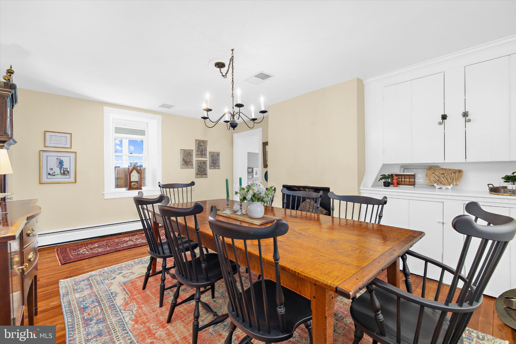 GRANNY BRANCH - Residential