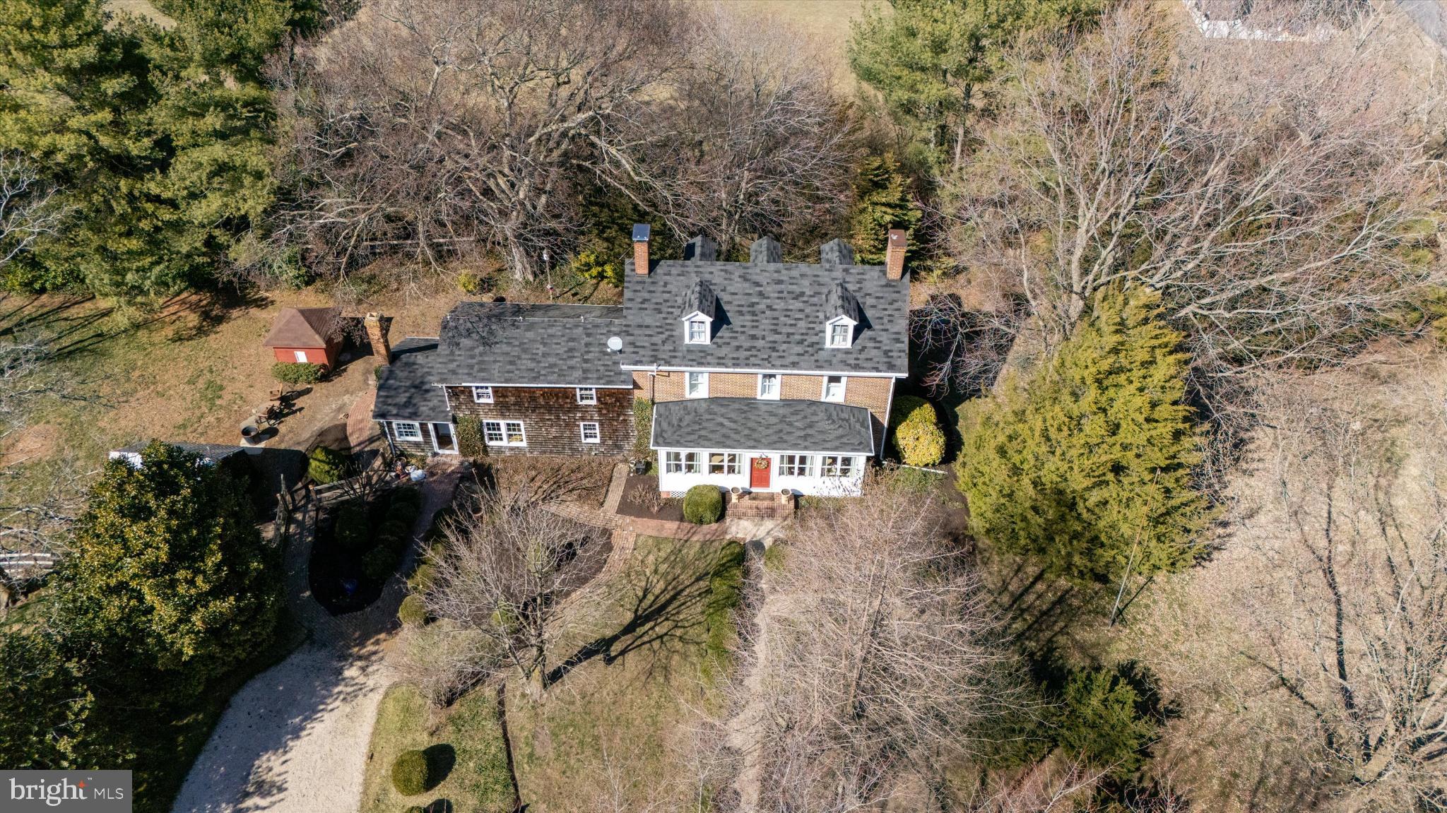 GRANNY BRANCH - Residential