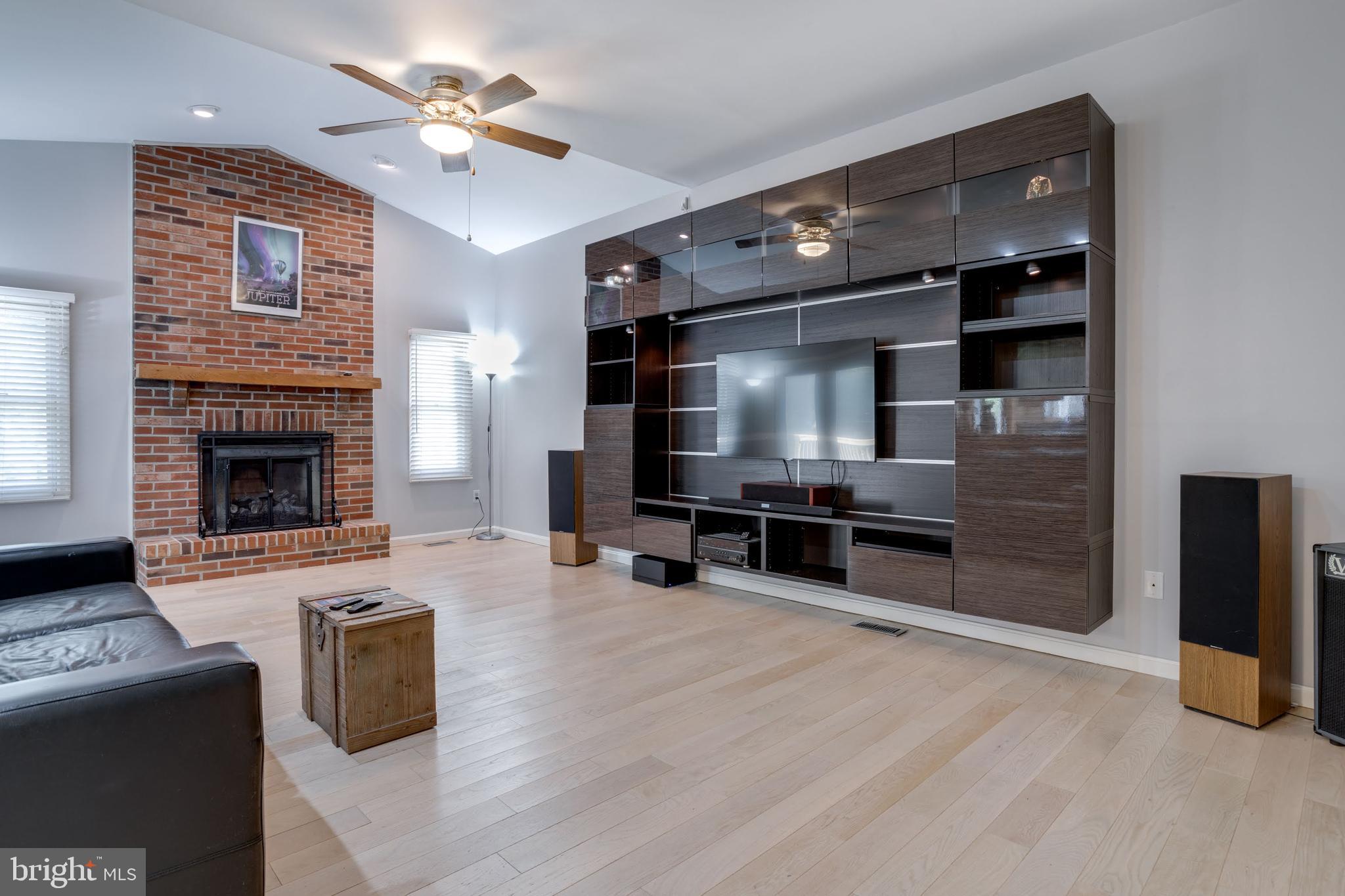 TIMBER RIDGE - Residential