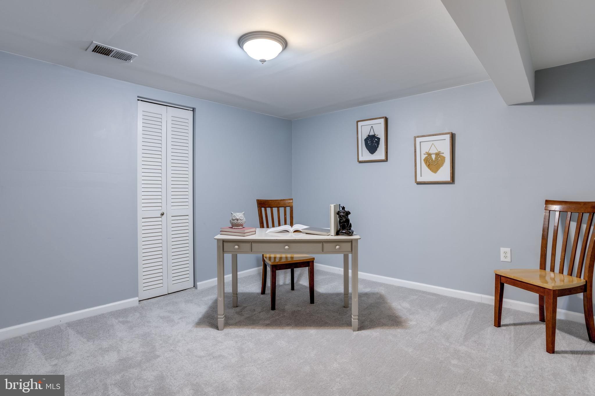 TIMBER RIDGE - Residential