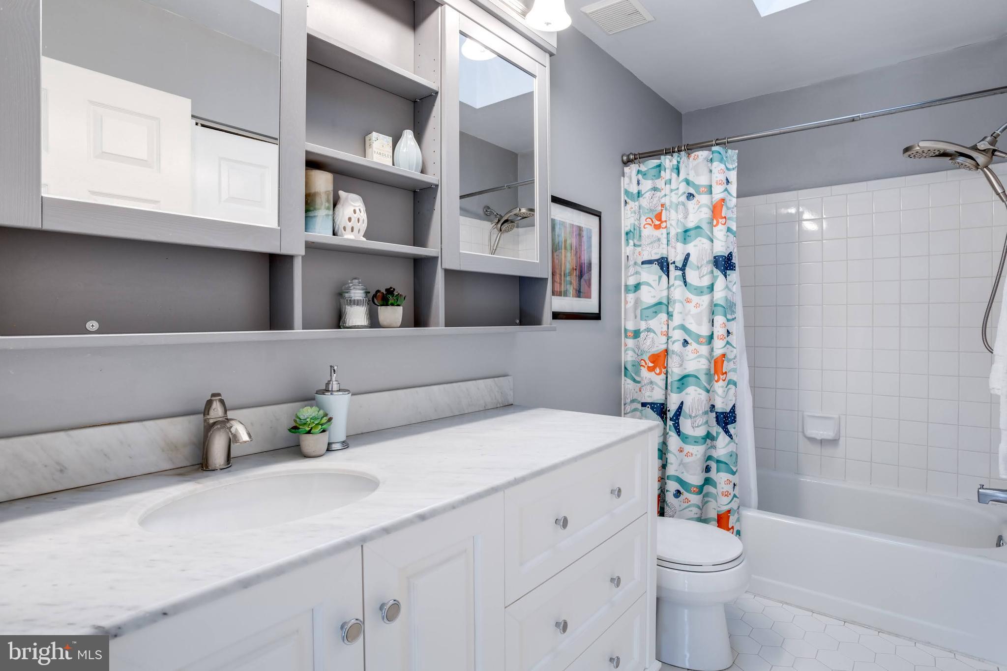 TIMBER RIDGE - Residential