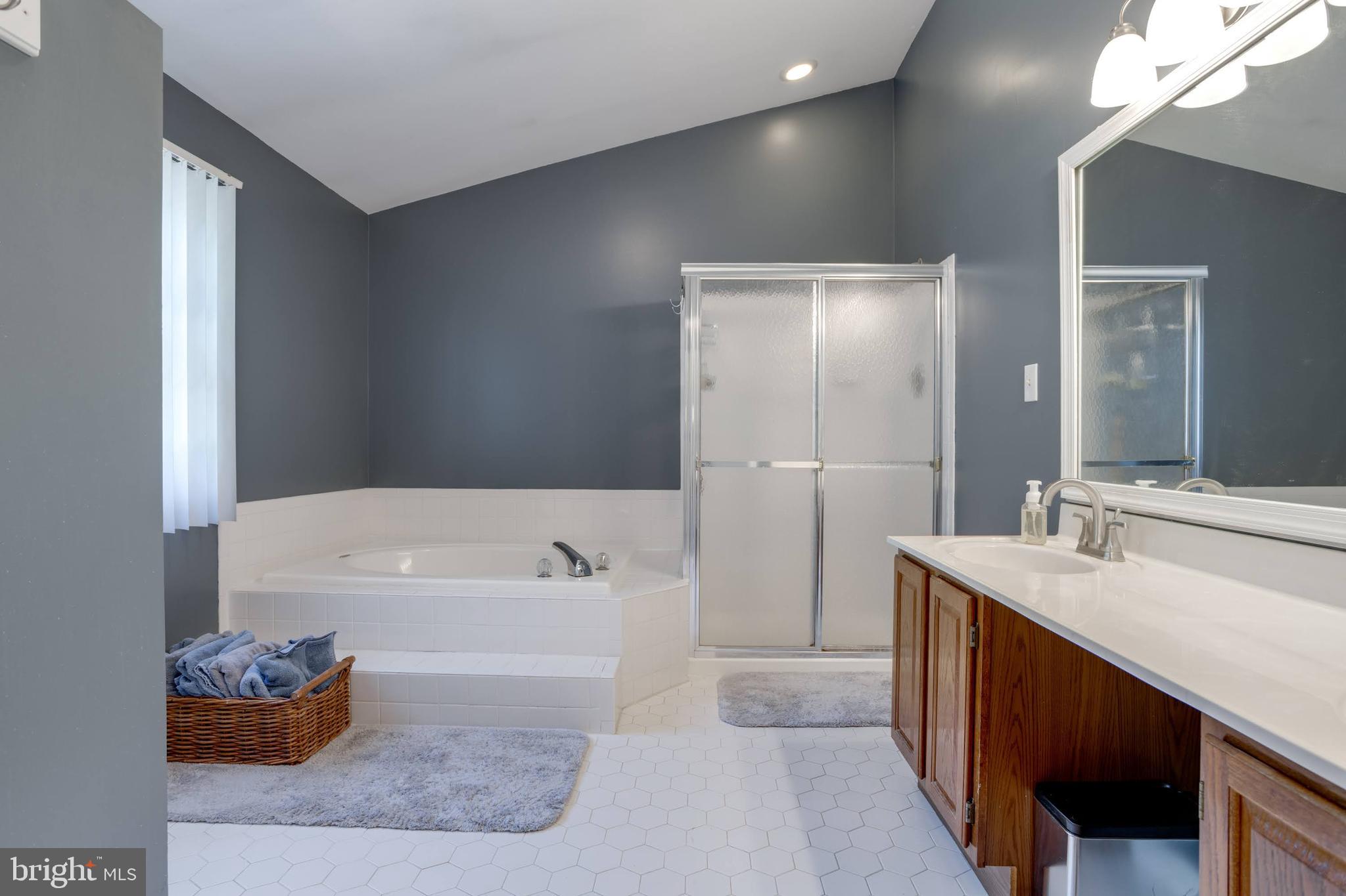 TIMBER RIDGE - Residential