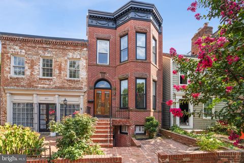 329 CONSTITUTION AVENUE NE WASHINGTON DC 20002