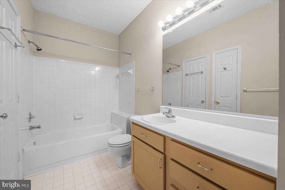 SANDERLING CONDO - Residential