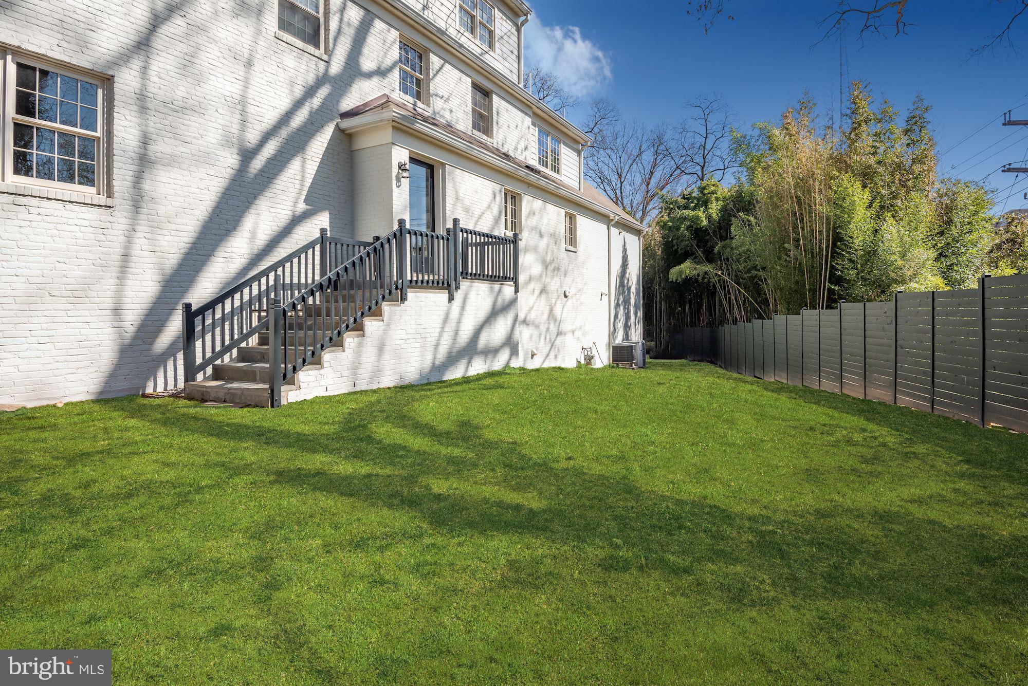 KENWOOD - Residential