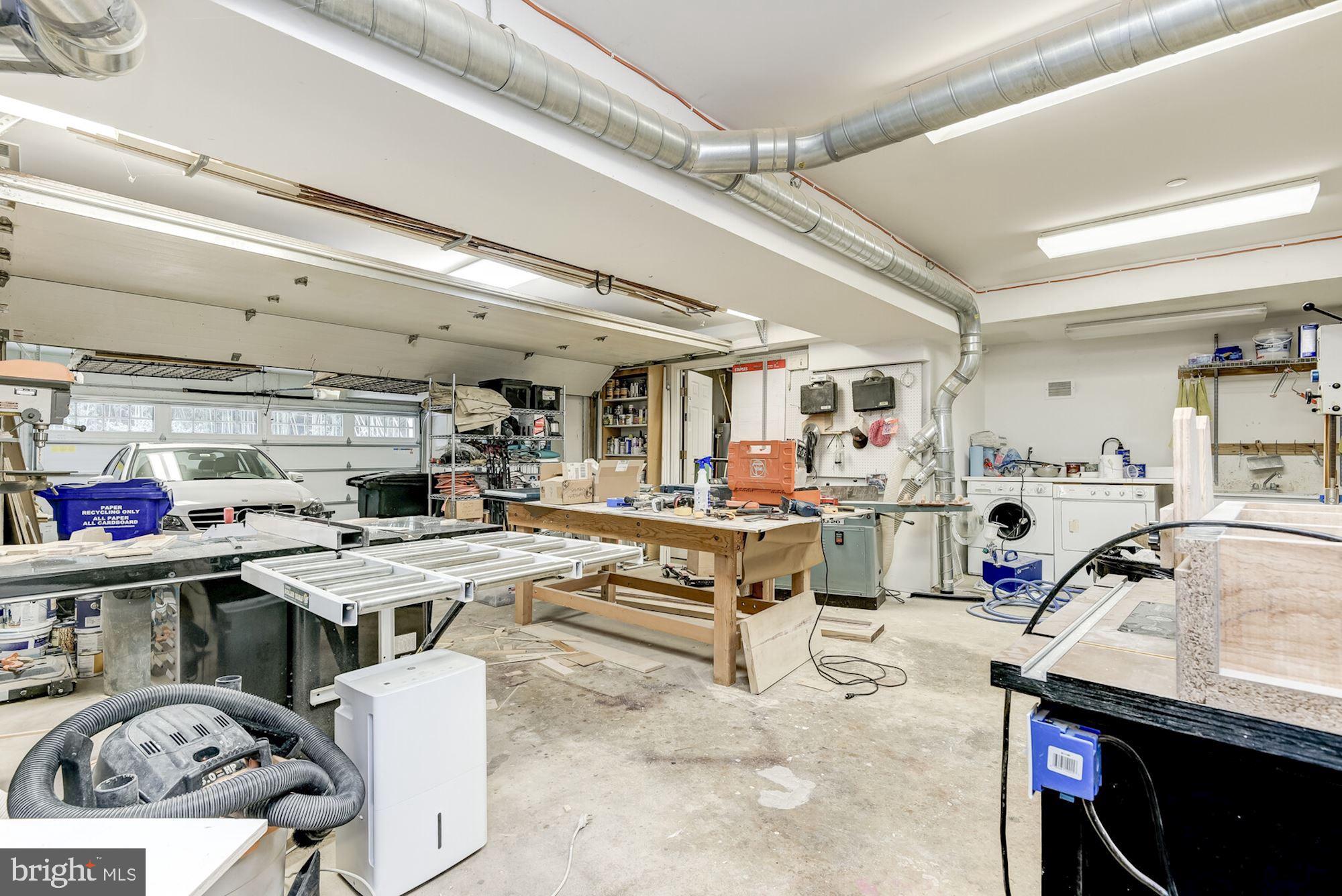 KENWOOD - Residential