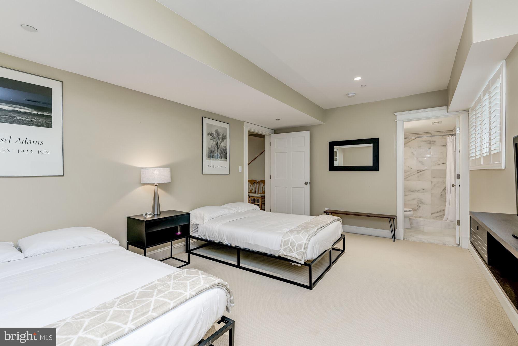 KENWOOD - Residential