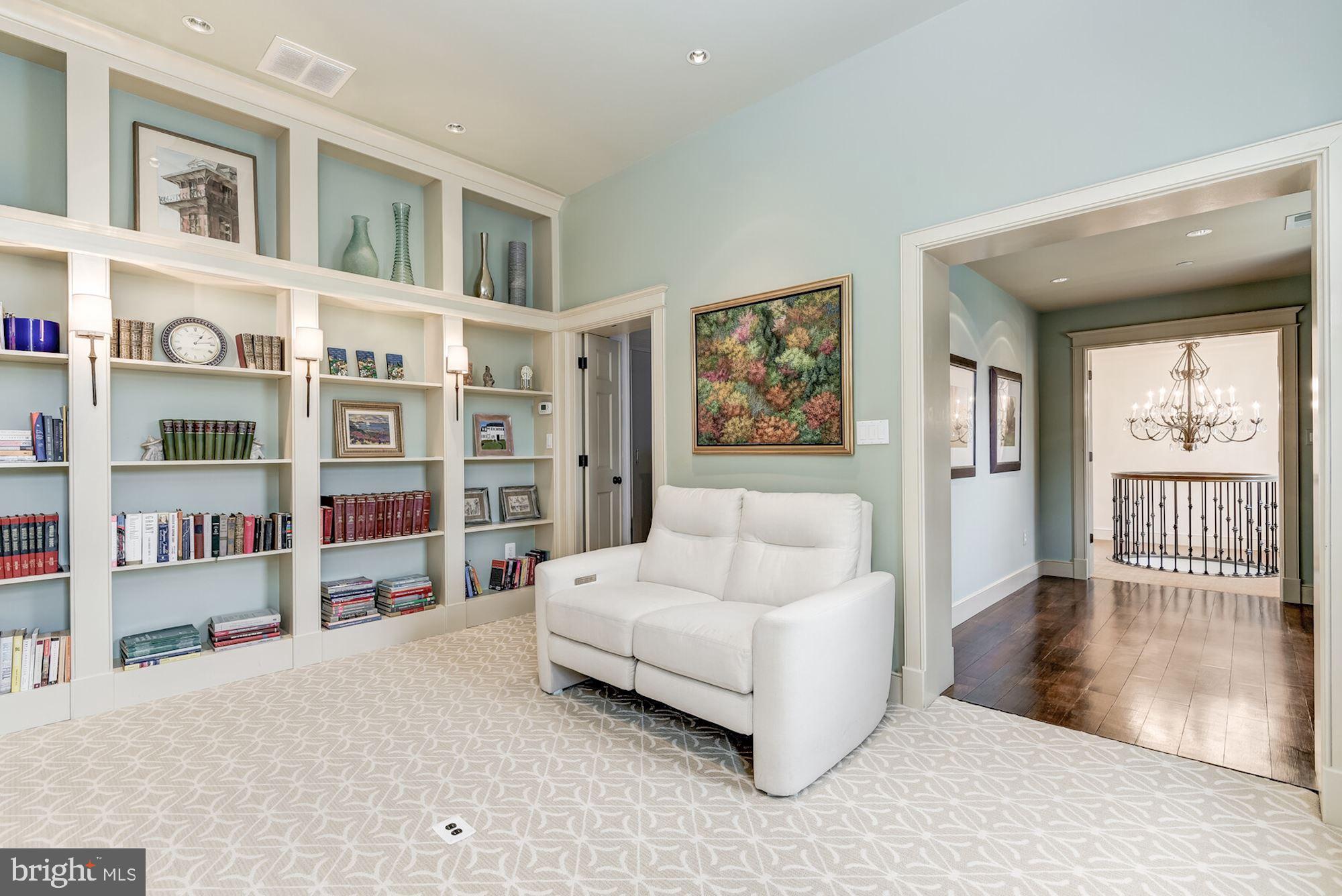 KENWOOD - Residential