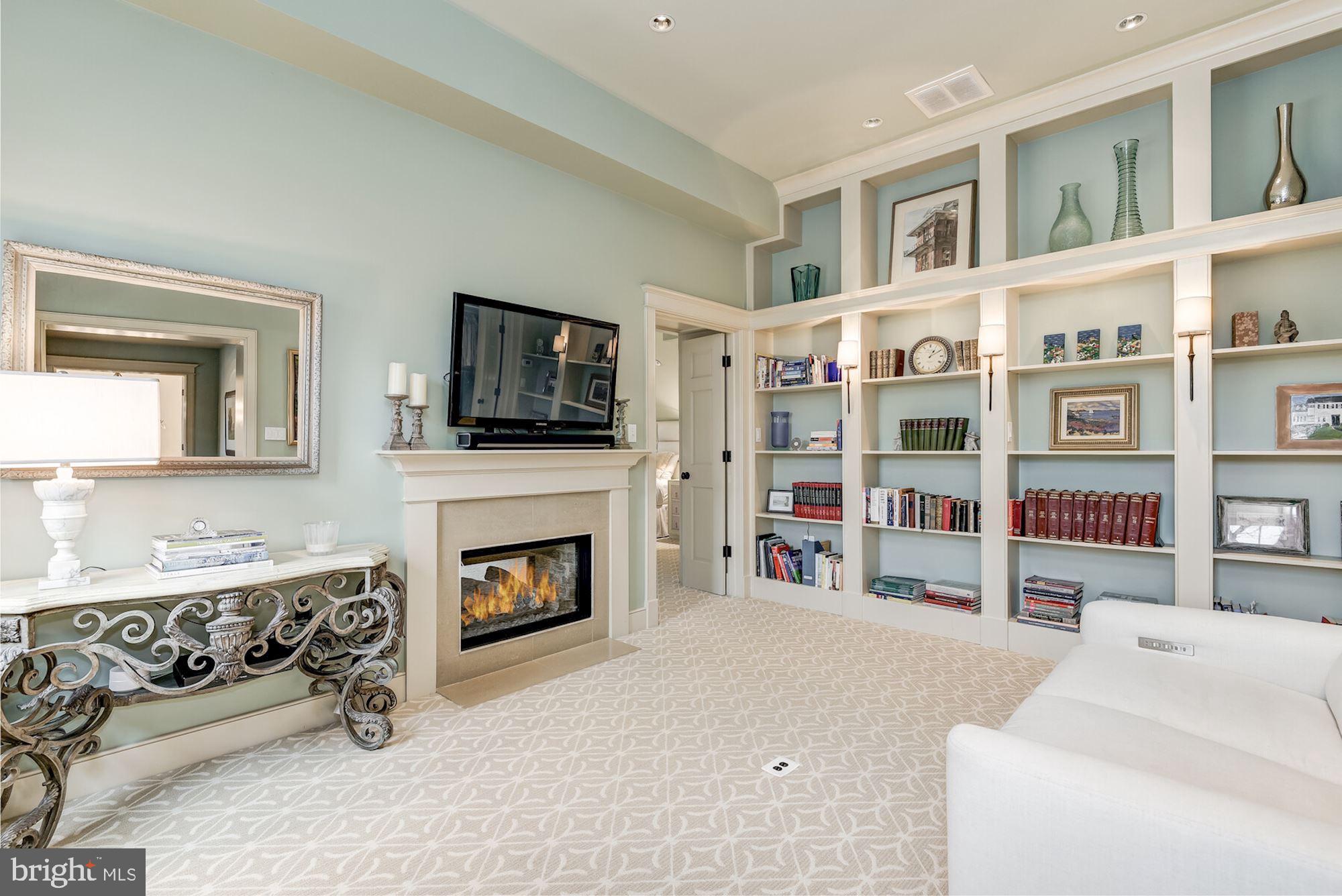 KENWOOD - Residential