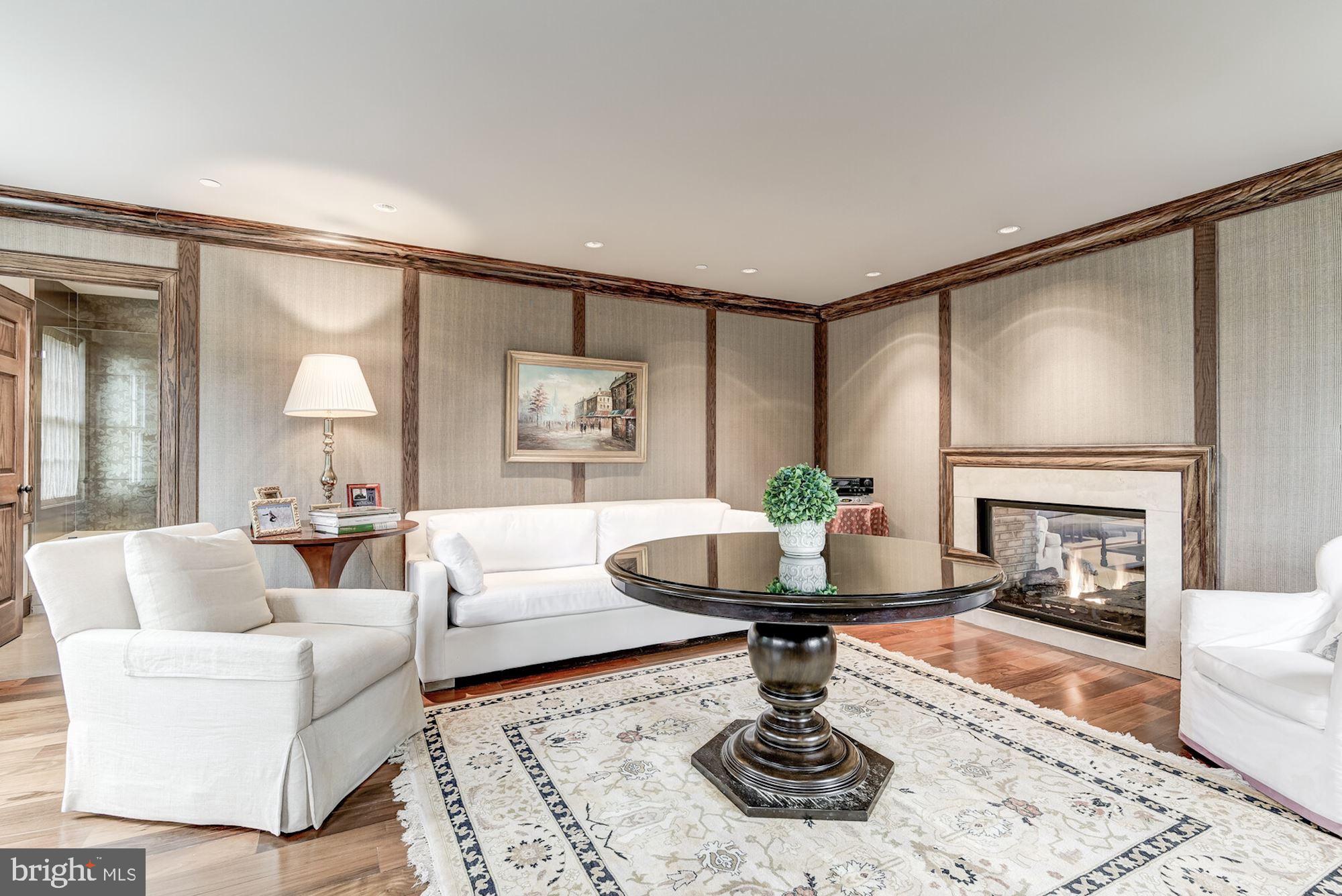 KENWOOD - Residential