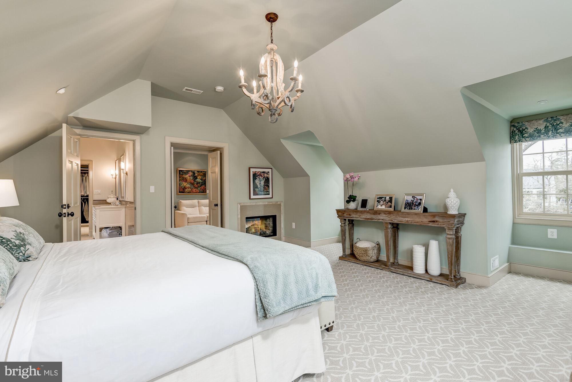 KENWOOD - Residential