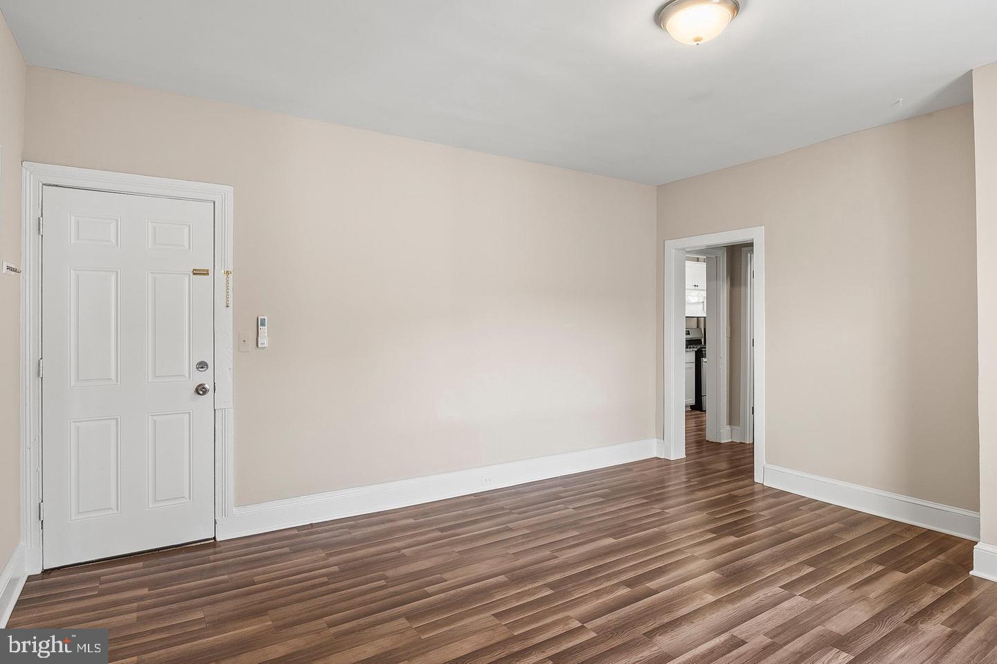 LAUREL - Residential Lease