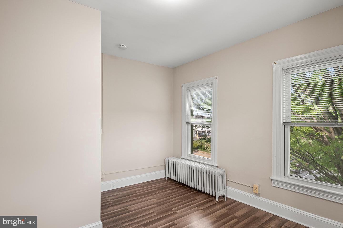 LAUREL - Residential Lease