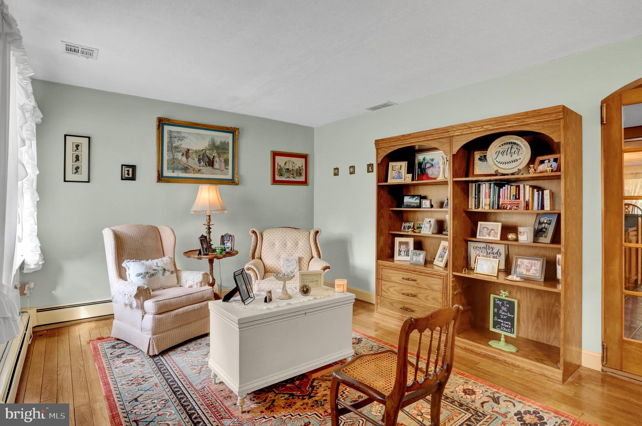 MUHLENBERG PARK - Residential