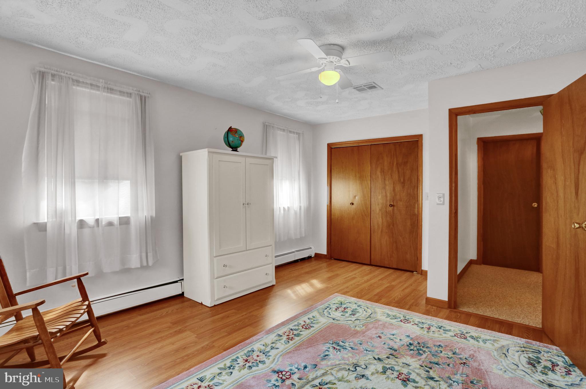 MUHLENBERG PARK - Residential