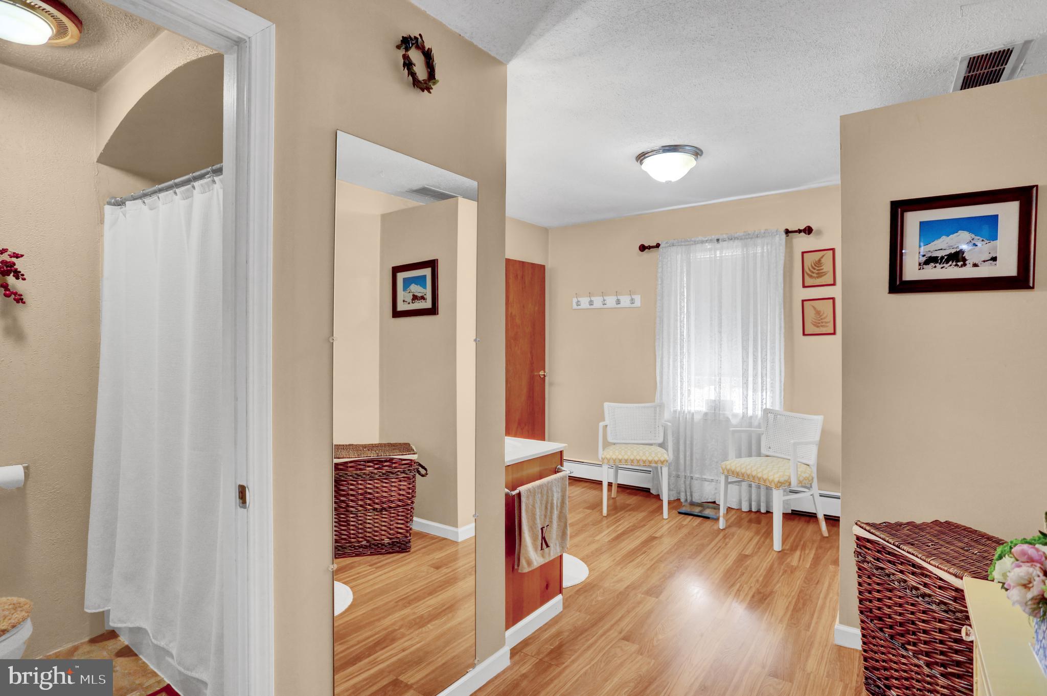 MUHLENBERG PARK - Residential