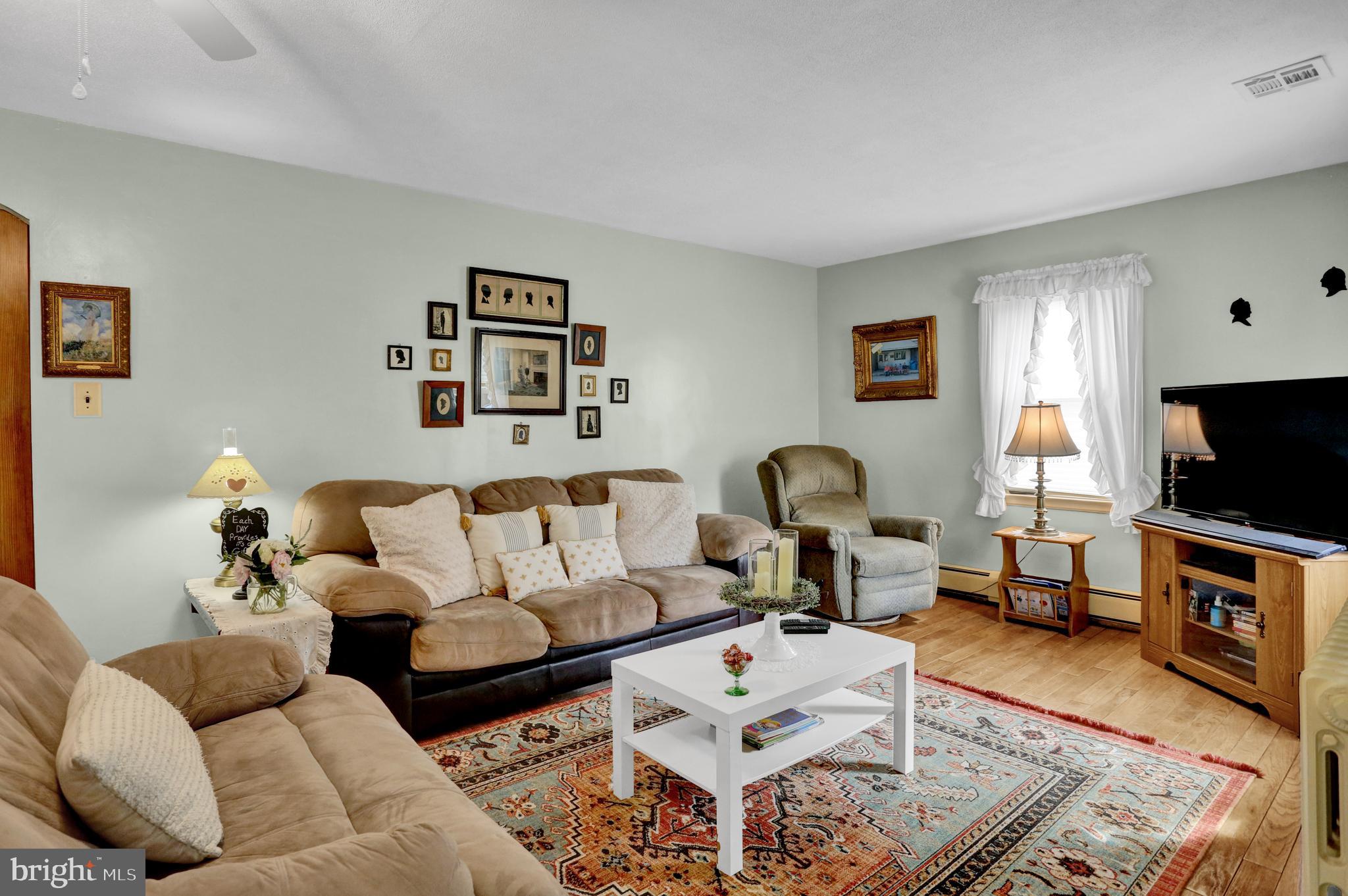 MUHLENBERG PARK - Residential