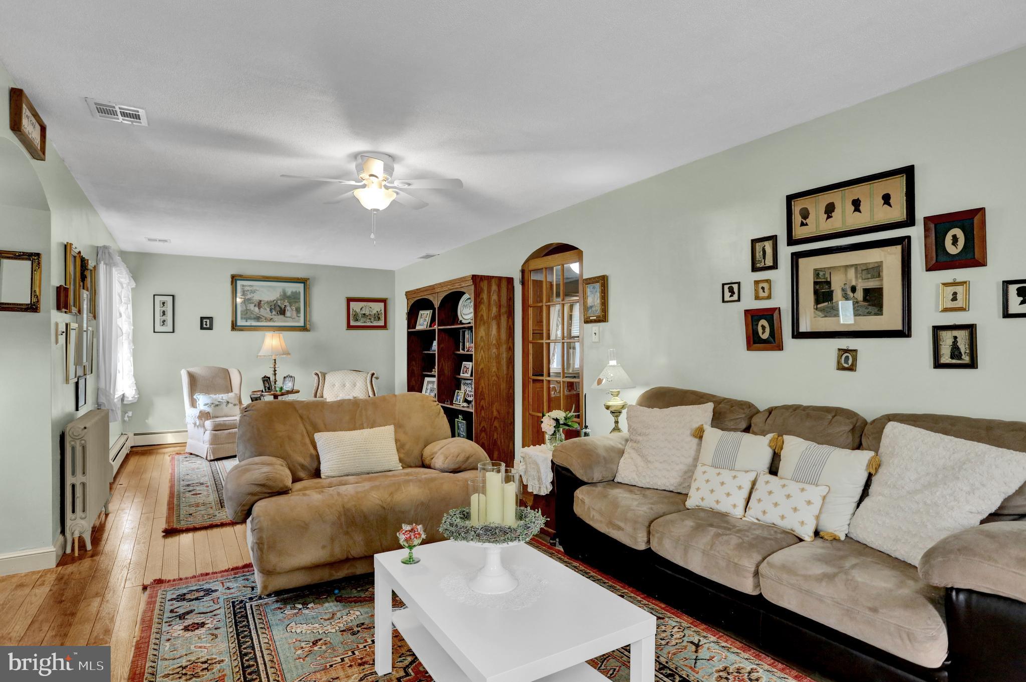 MUHLENBERG PARK - Residential