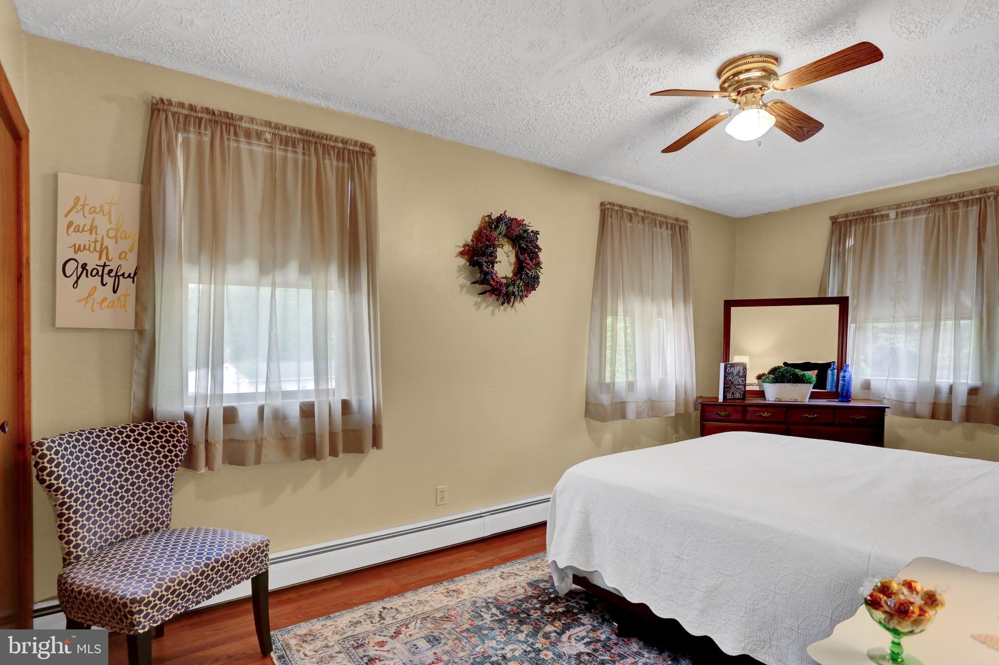 MUHLENBERG PARK - Residential