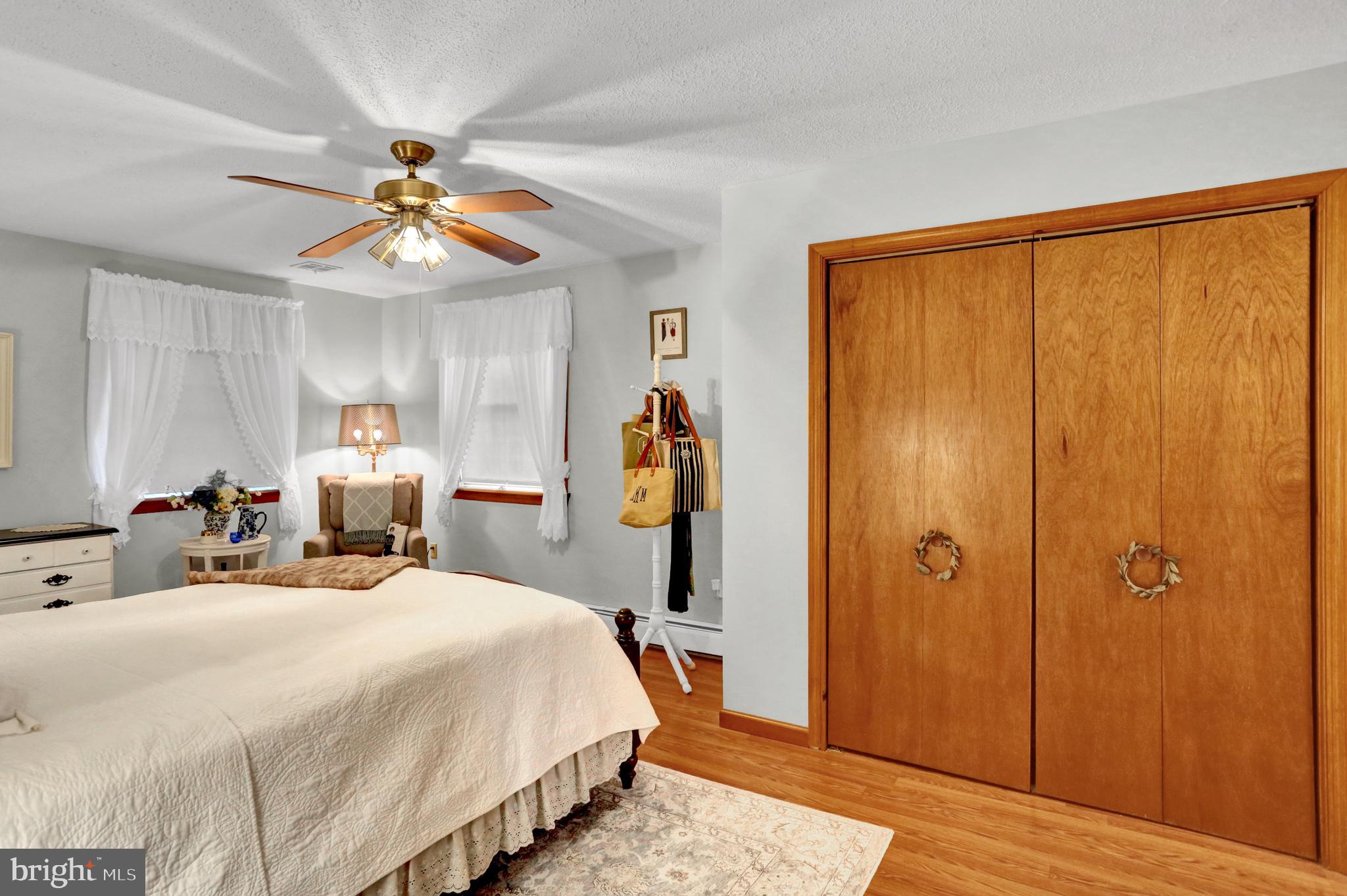 MUHLENBERG PARK - Residential