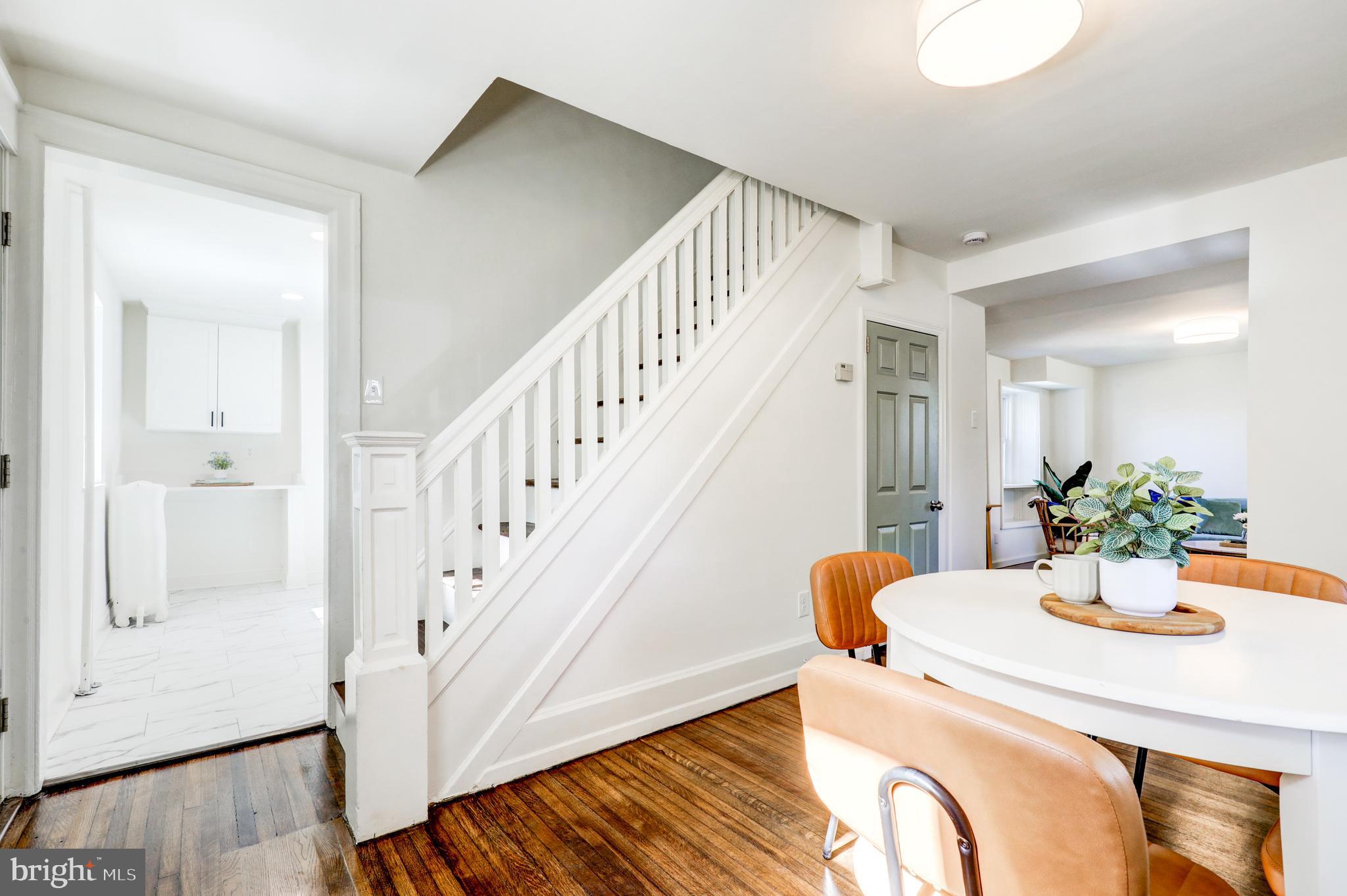 461 W 11TH AVENUE