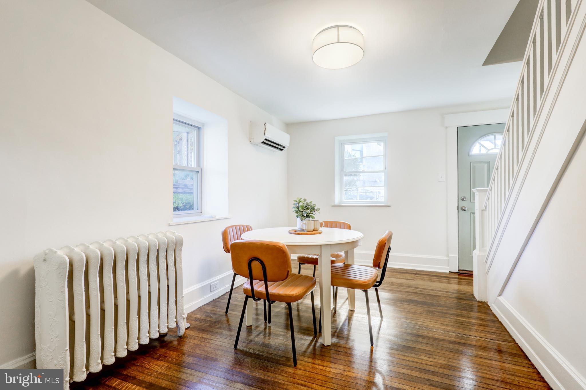 461 W 11TH AVENUE