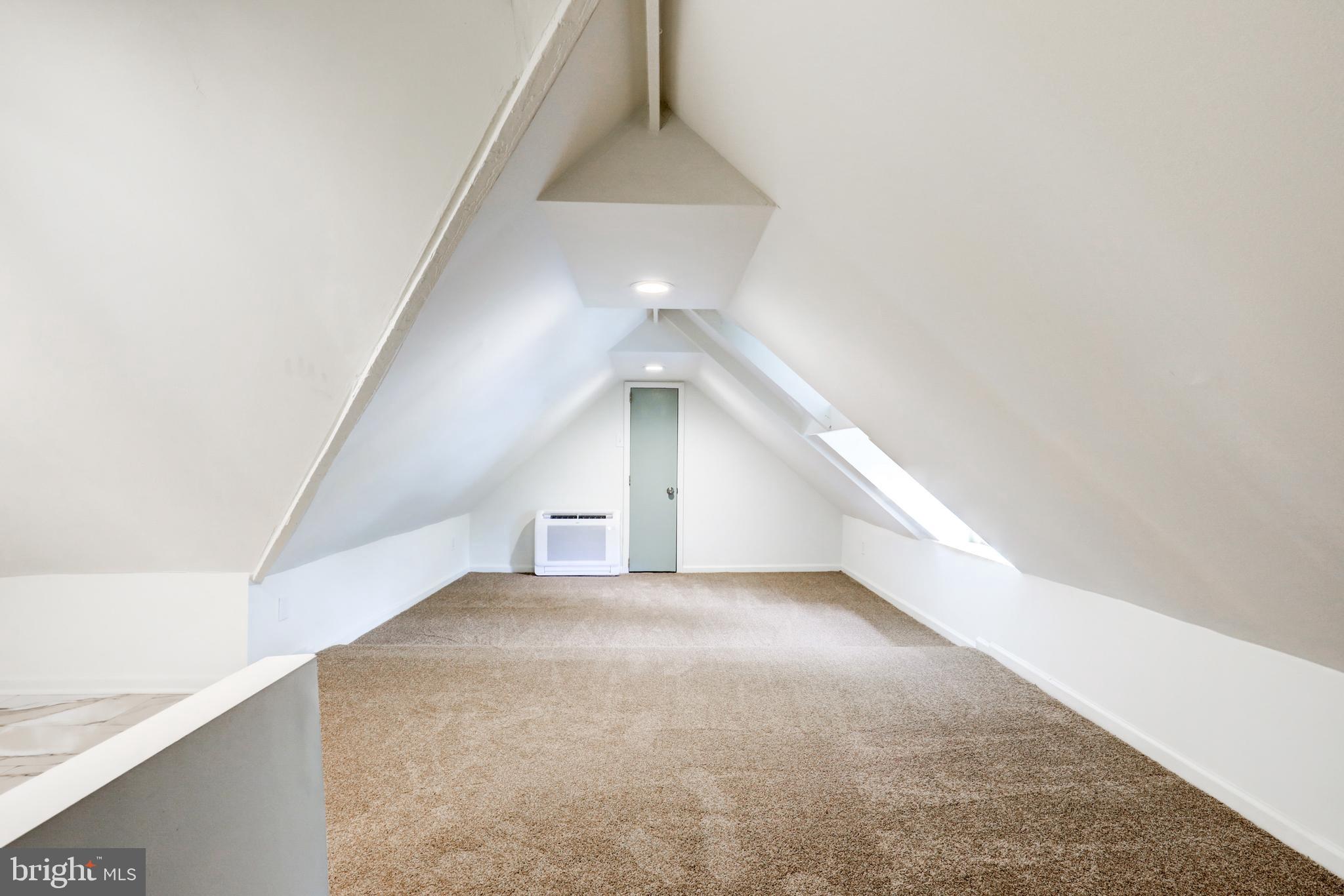 PLEASANT VALLEY HO - Residential