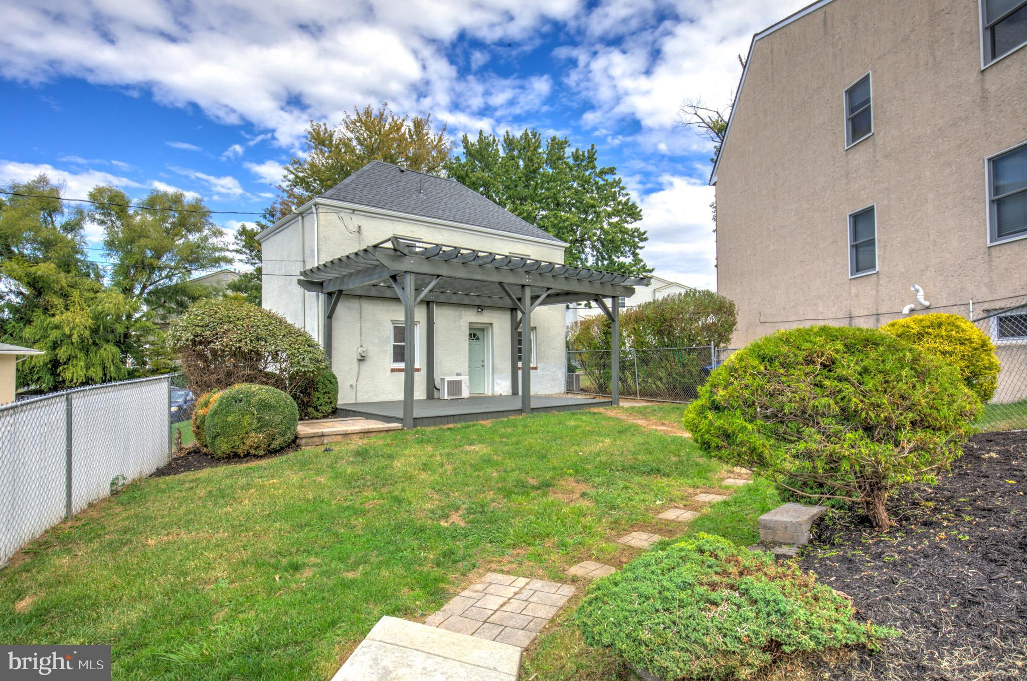 PLEASANT VALLEY HO - Residential