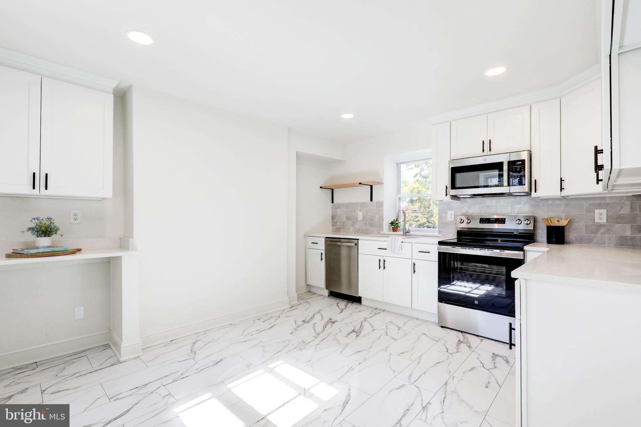 PLEASANT VALLEY HO - Residential