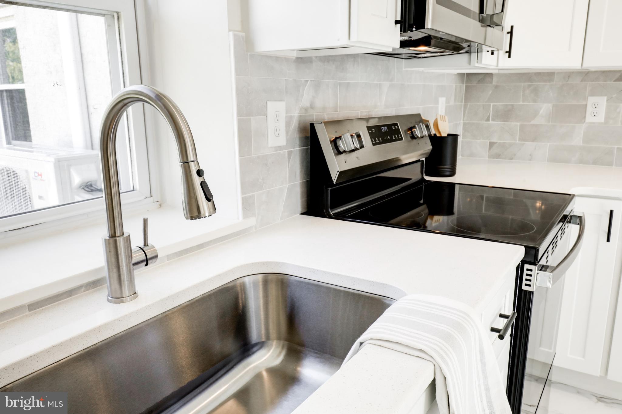 PLEASANT VALLEY HO - Residential