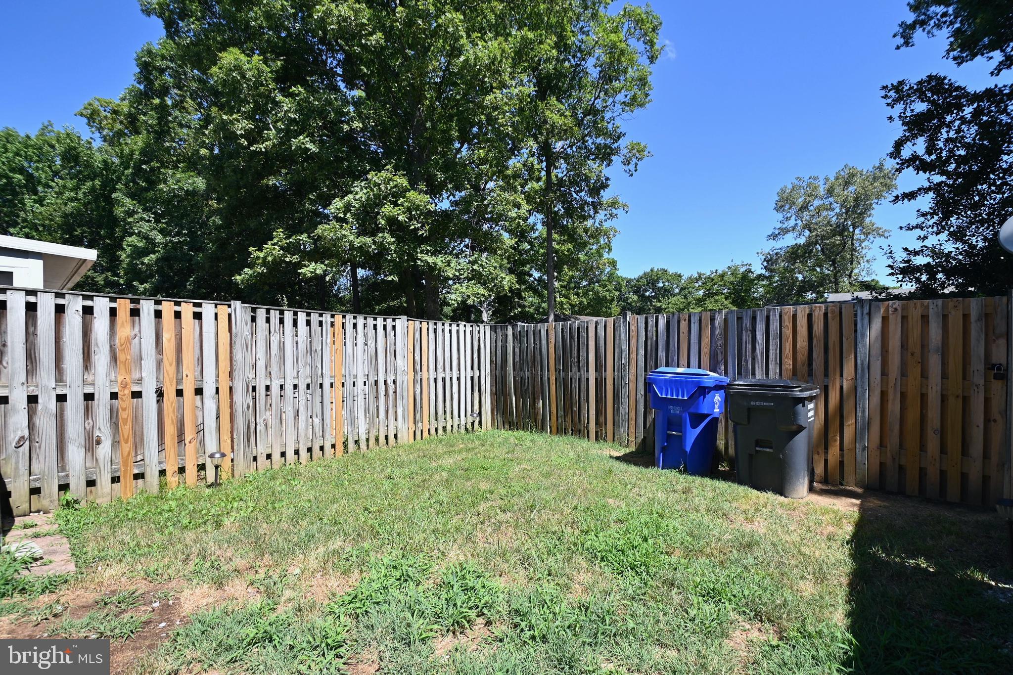 MEADOWS AT WHITE OAK - Residential