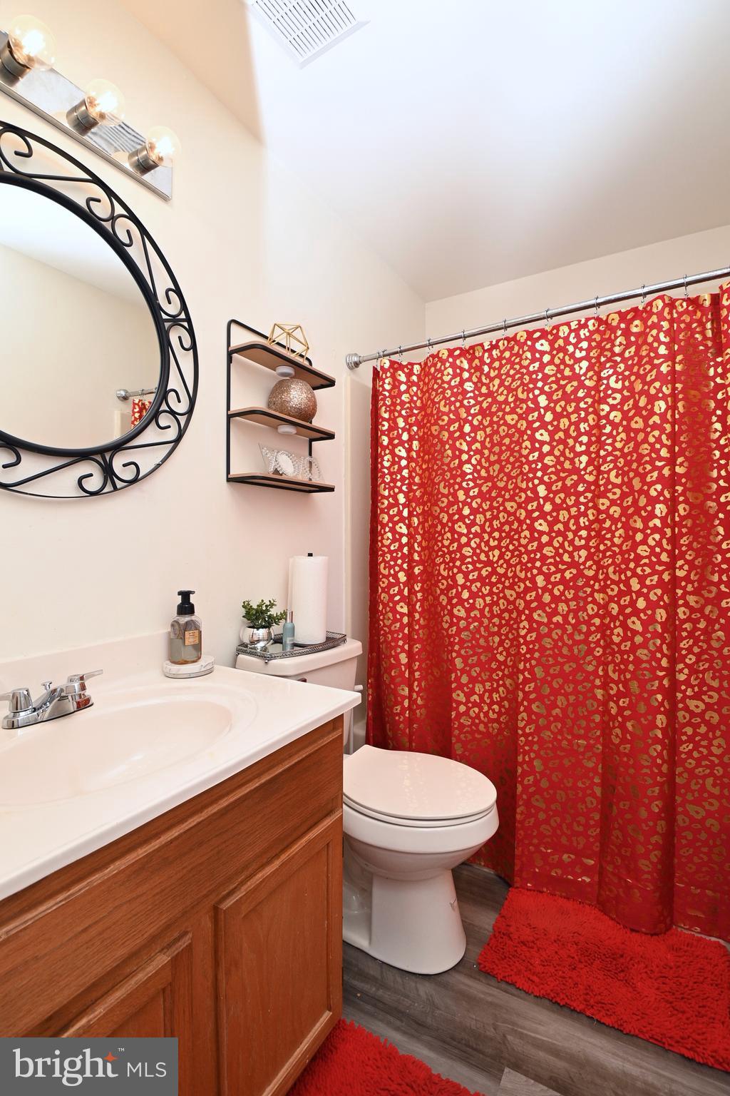 MEADOWS AT WHITE OAK - Residential