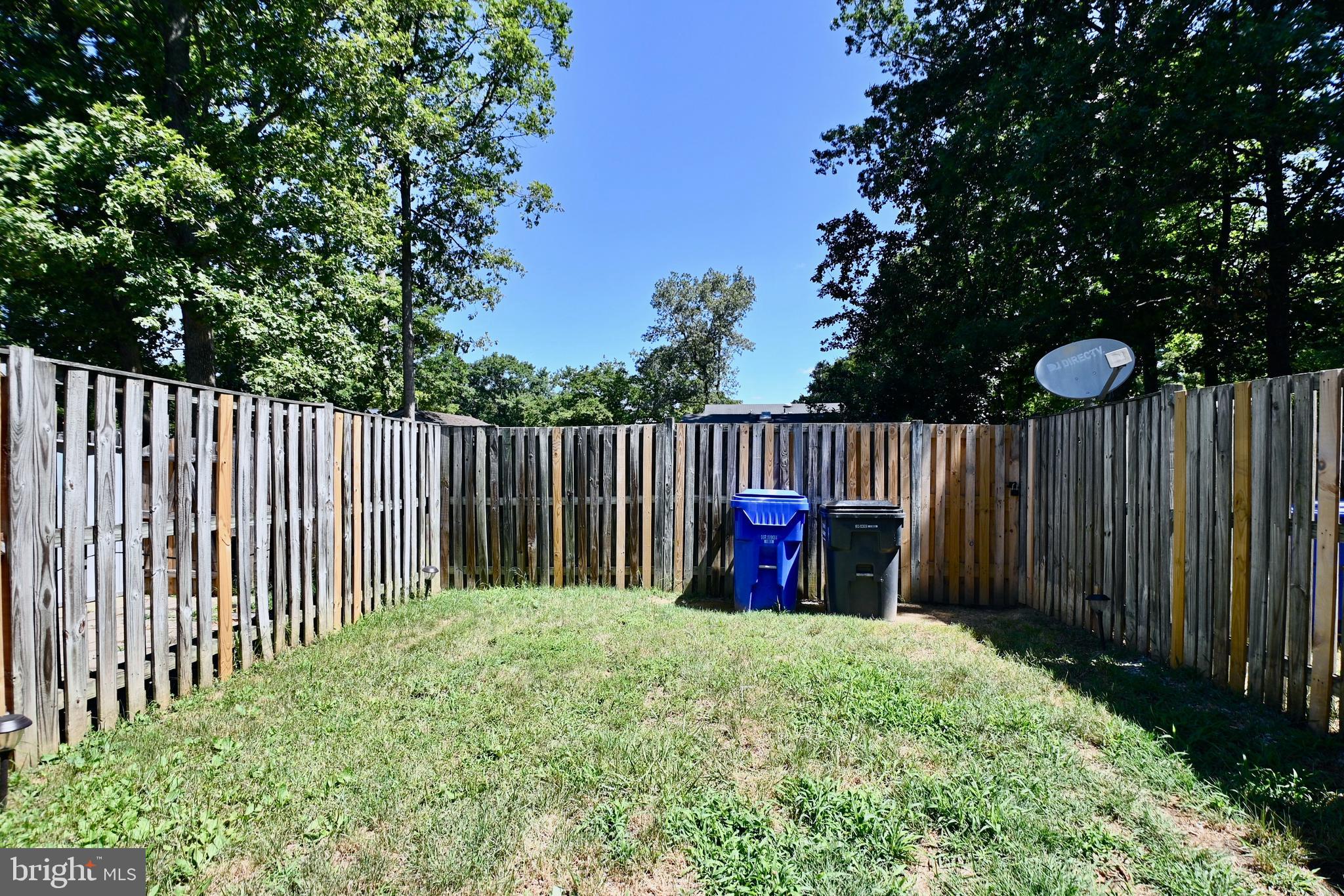 MEADOWS AT WHITE OAK - Residential