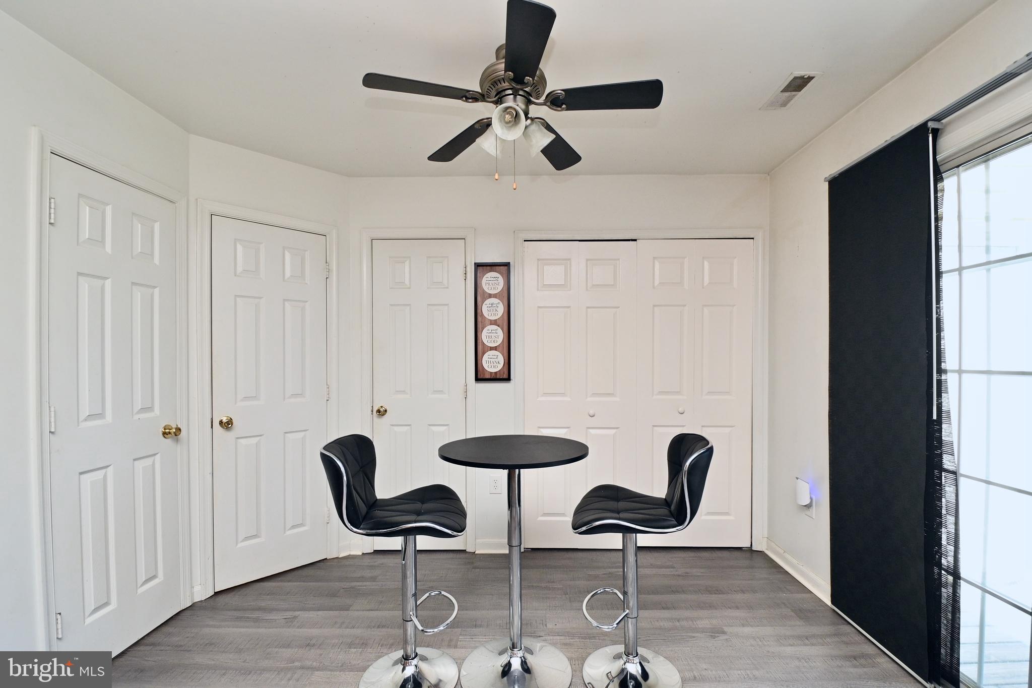 MEADOWS AT WHITE OAK - Residential