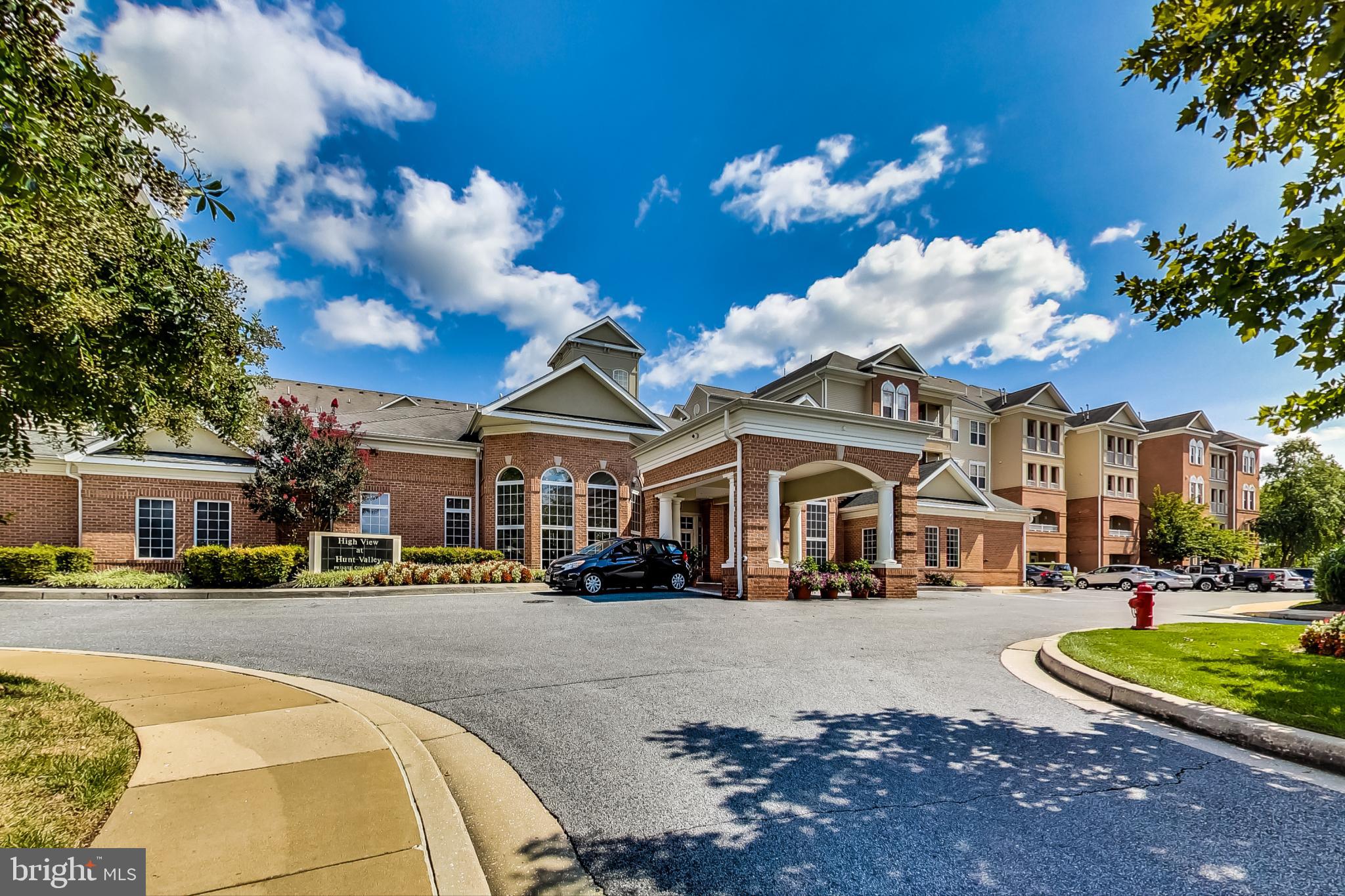 HIGH VIEW AT HUNT VALLEY - Residential