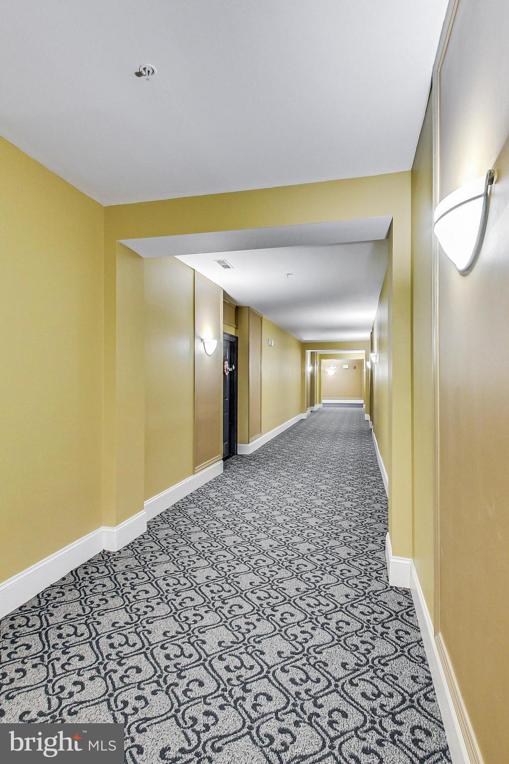 HIGH VIEW AT HUNT VALLEY - Residential