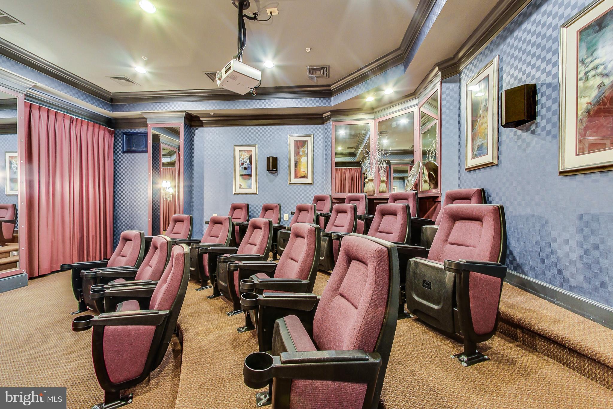 HIGH VIEW AT HUNT VALLEY - Residential