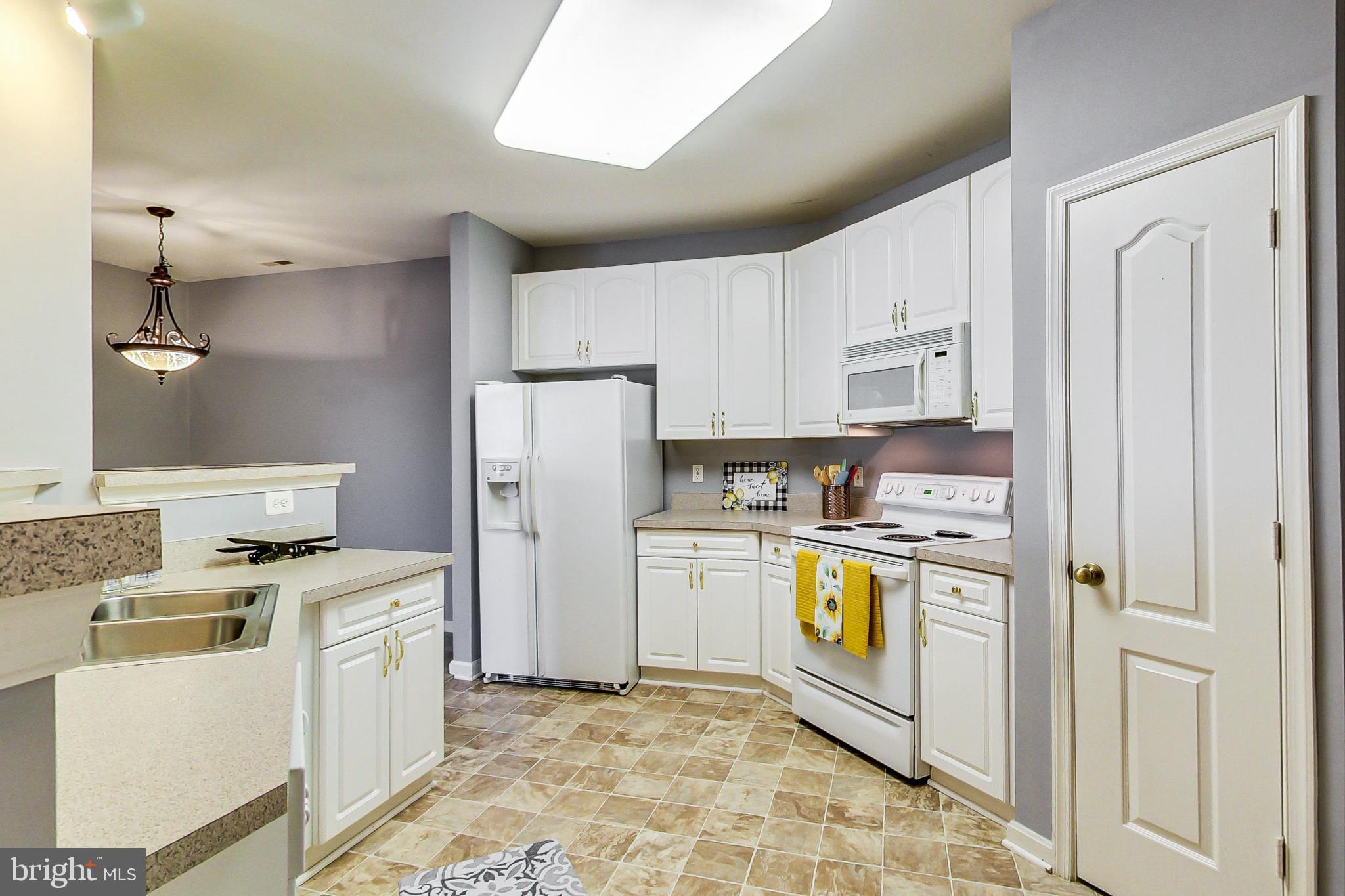 HIGH VIEW AT HUNT VALLEY - Residential