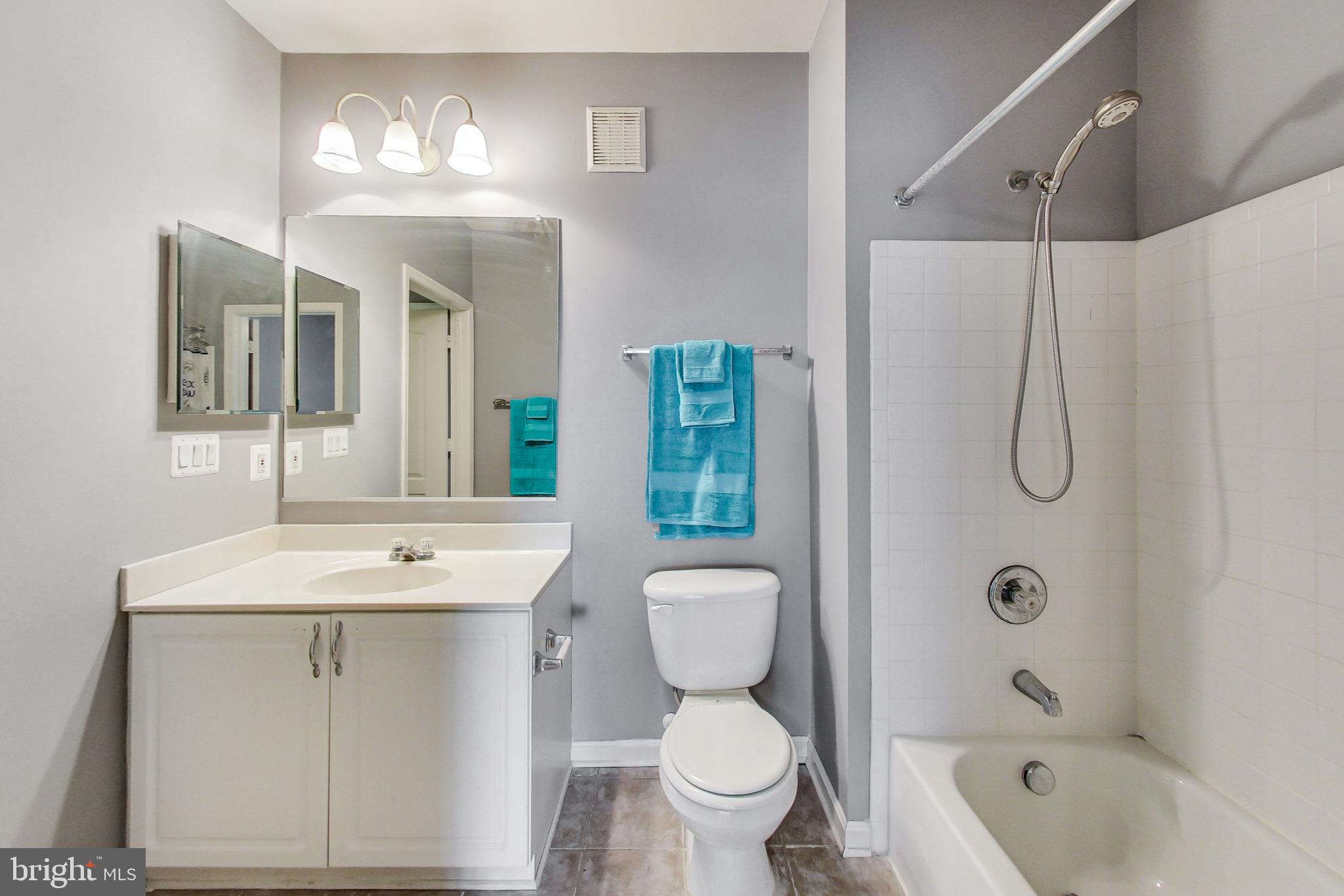 HIGH VIEW AT HUNT VALLEY - Residential