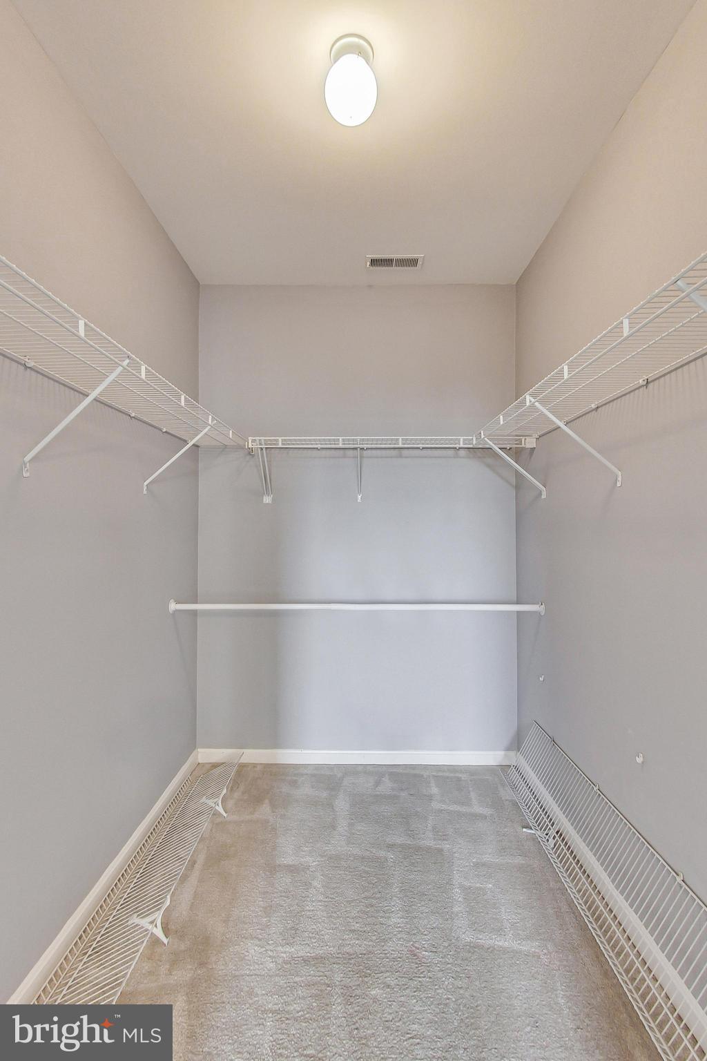 HIGH VIEW AT HUNT VALLEY - Residential